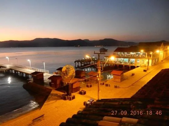 Autumn in Hotel Zibamba