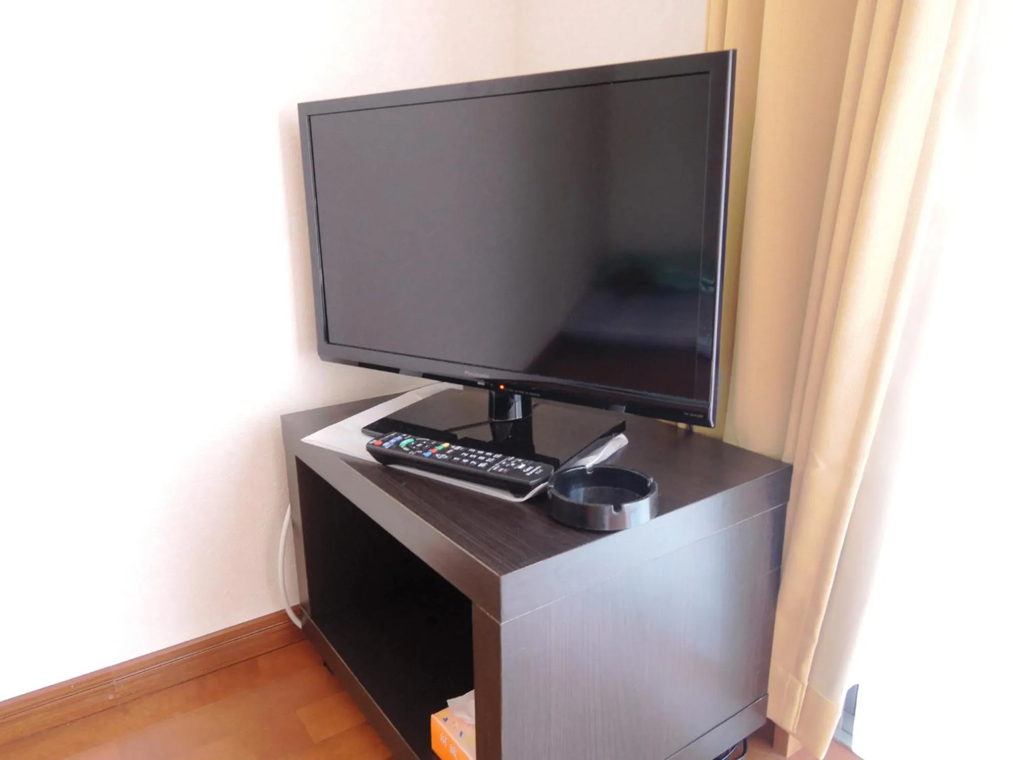 Photo of the whole room in Kenrokuen Inn