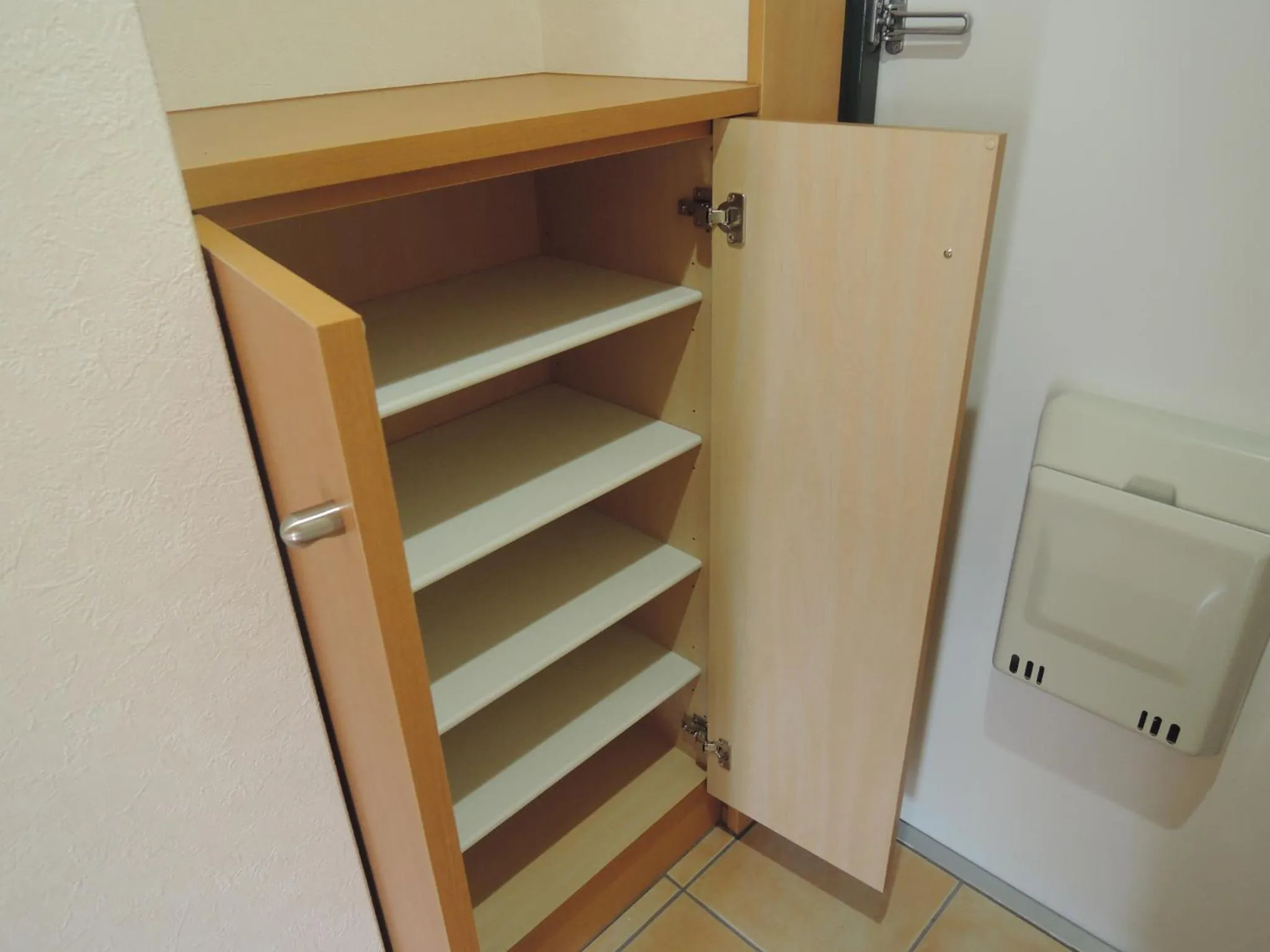 Photo of the whole room in Kenrokuen Inn