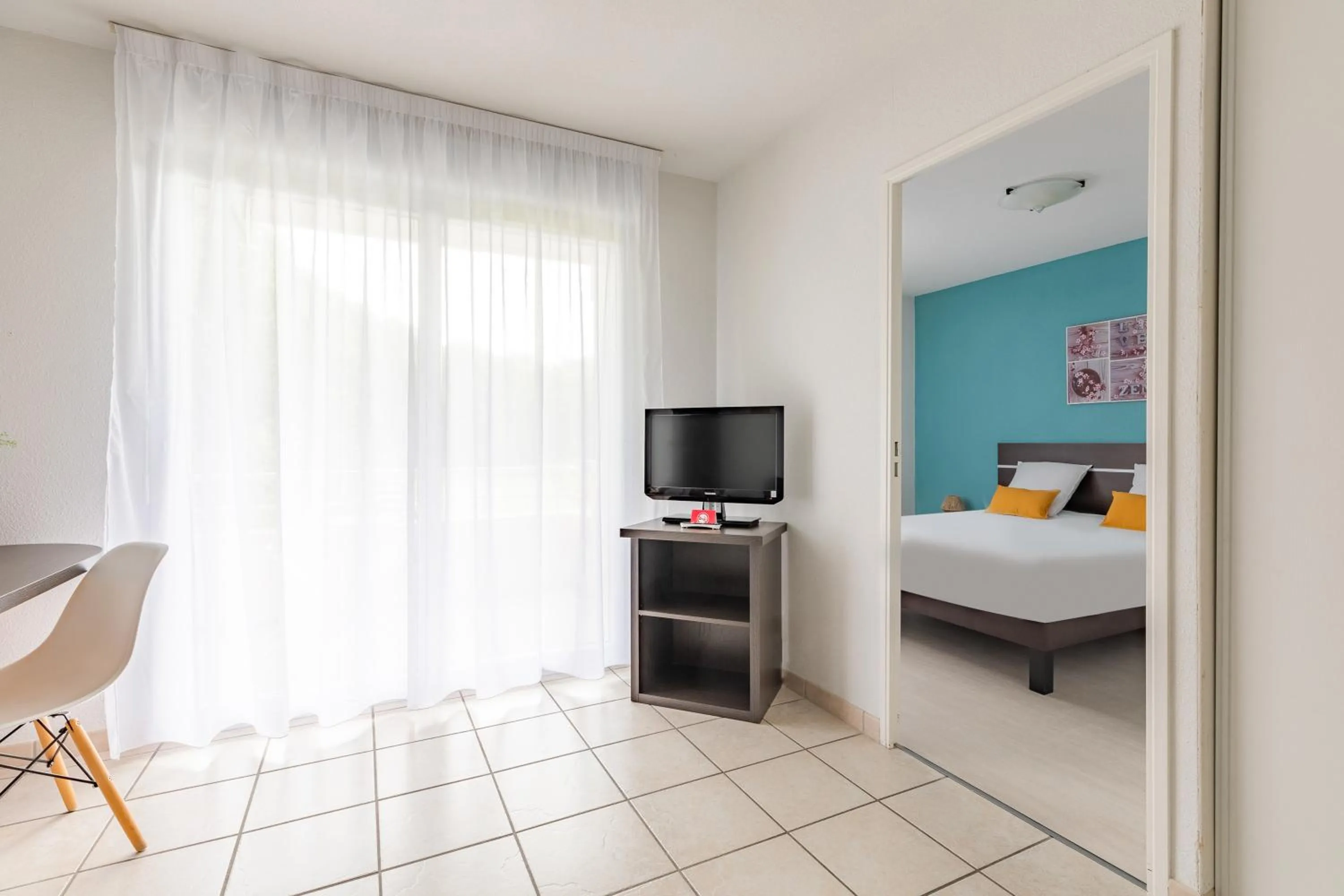 Bed in Appart'City Classic Toulouse Tournefeuille