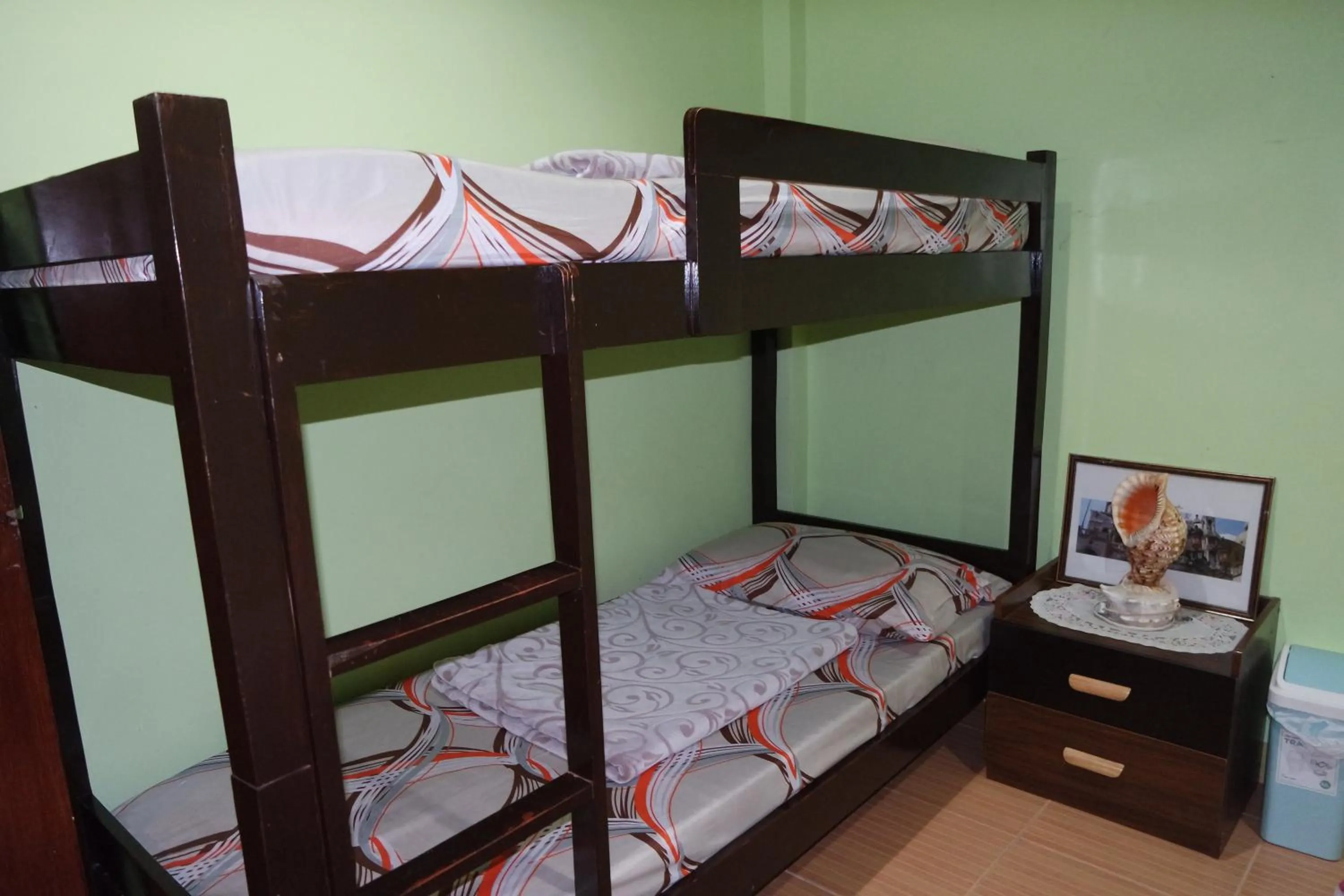 bunk bed, Bed in Yoo C Apartment