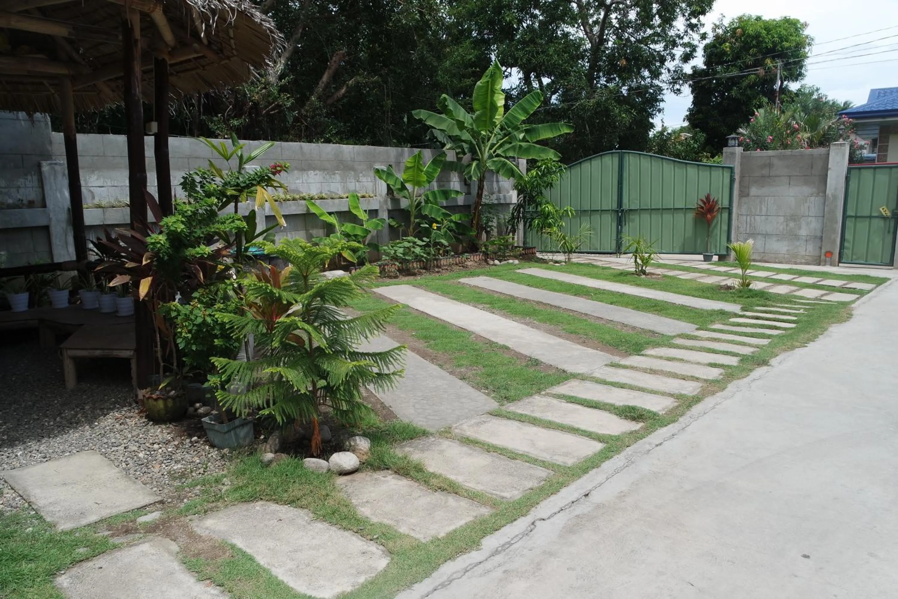 Parking in Yoo C Apartment