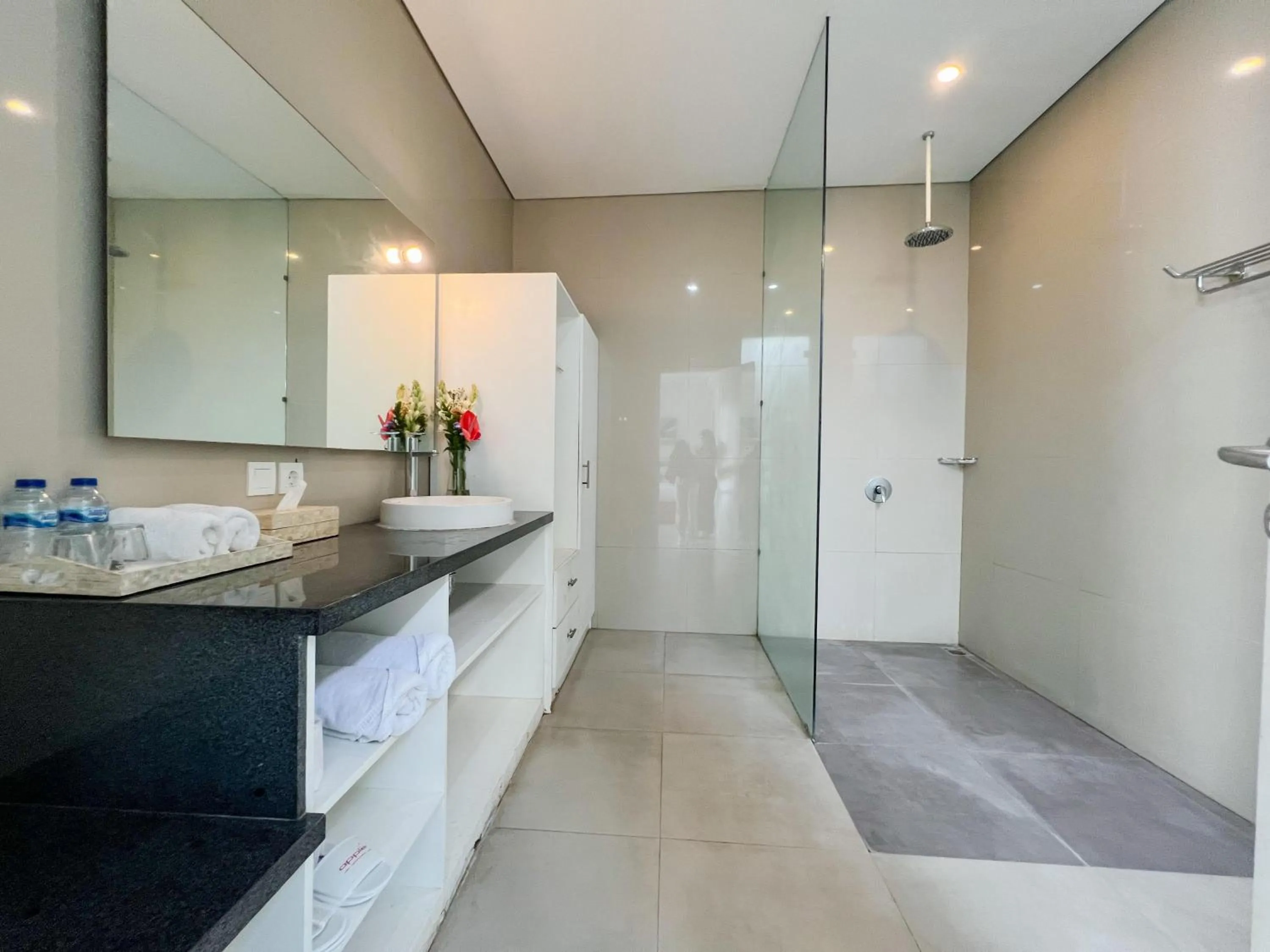 Apple Villa & Suite Seminyak