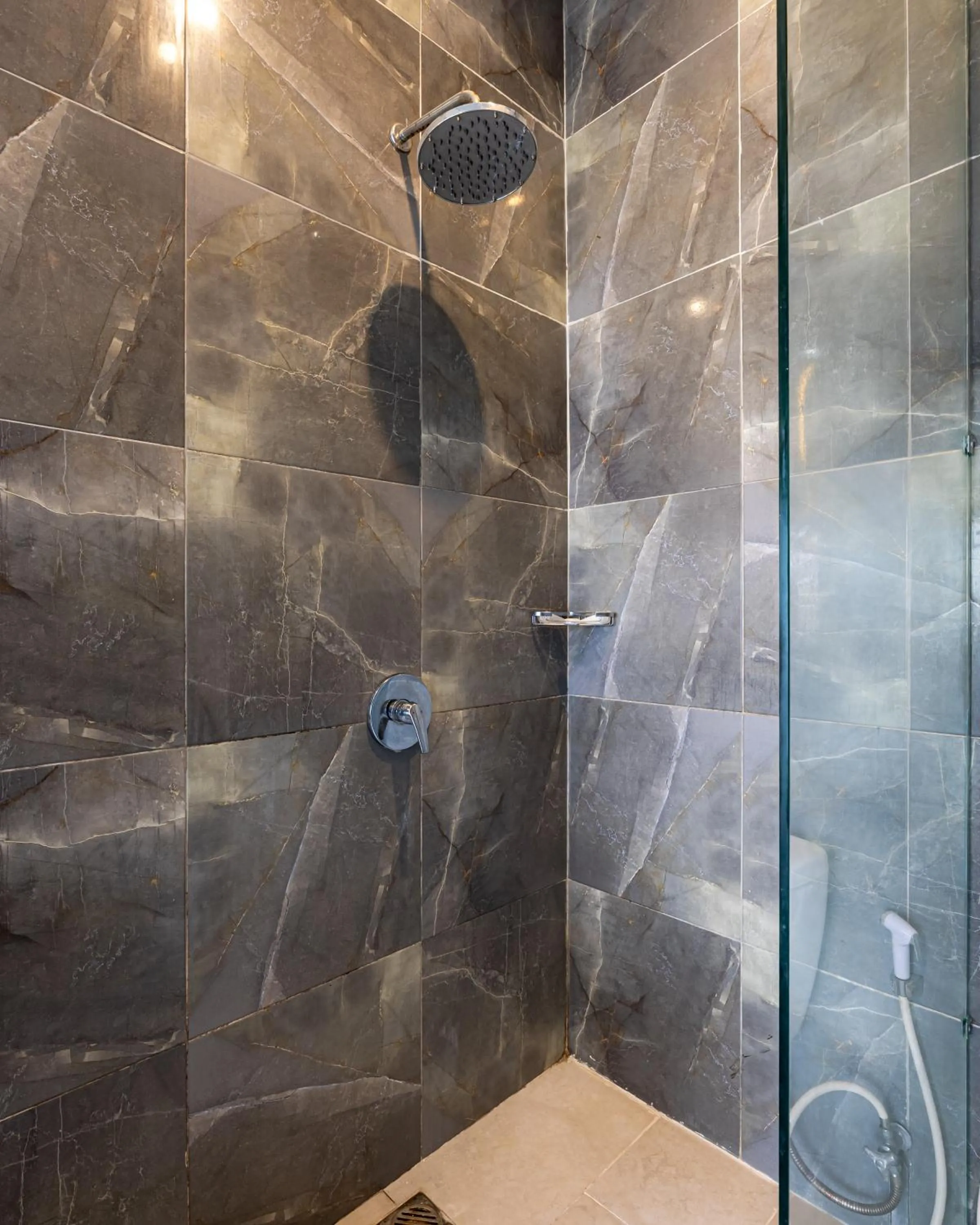 Apple Villa & Suite Seminyak