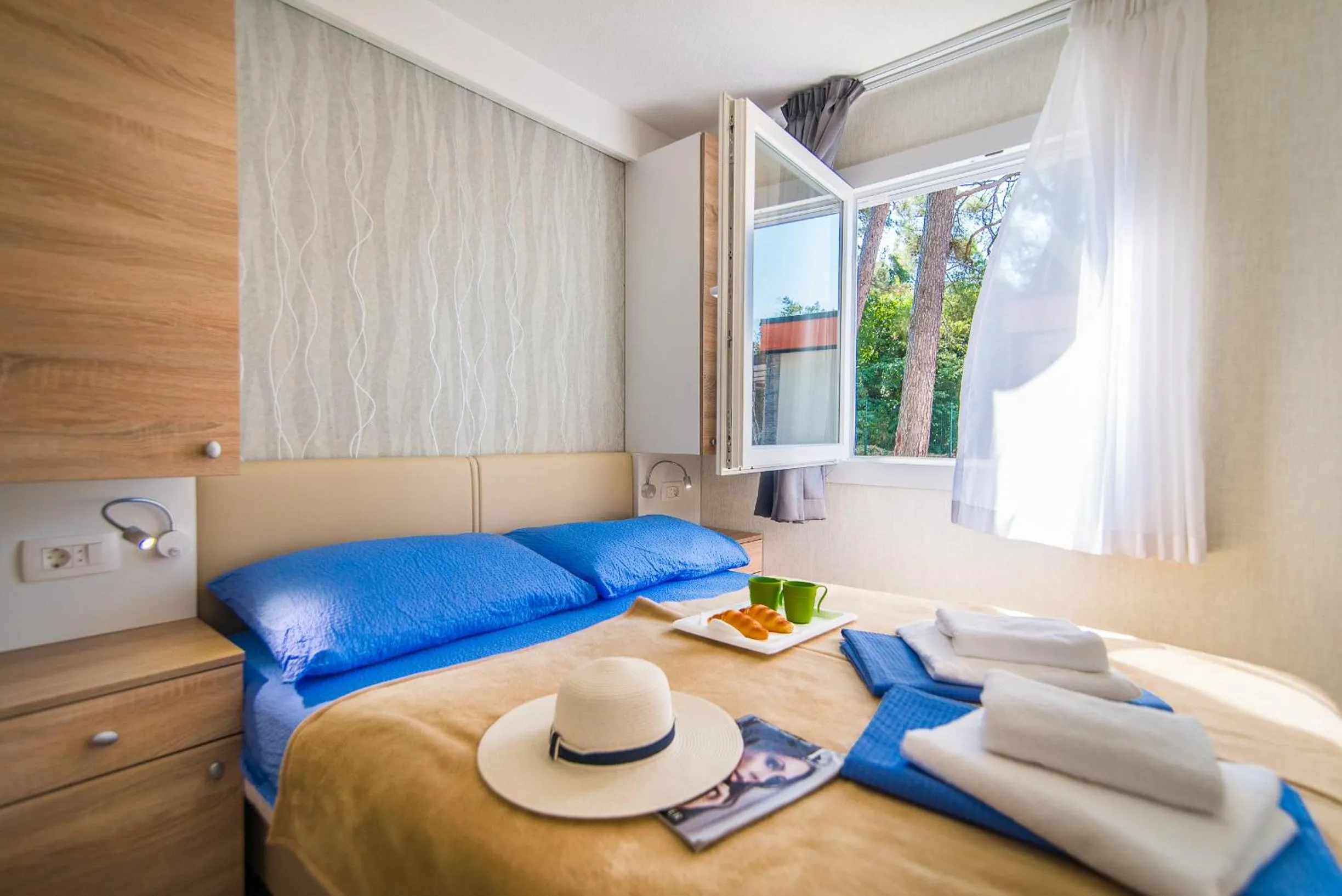 Photo of the whole room, Bed in Centinera Resort