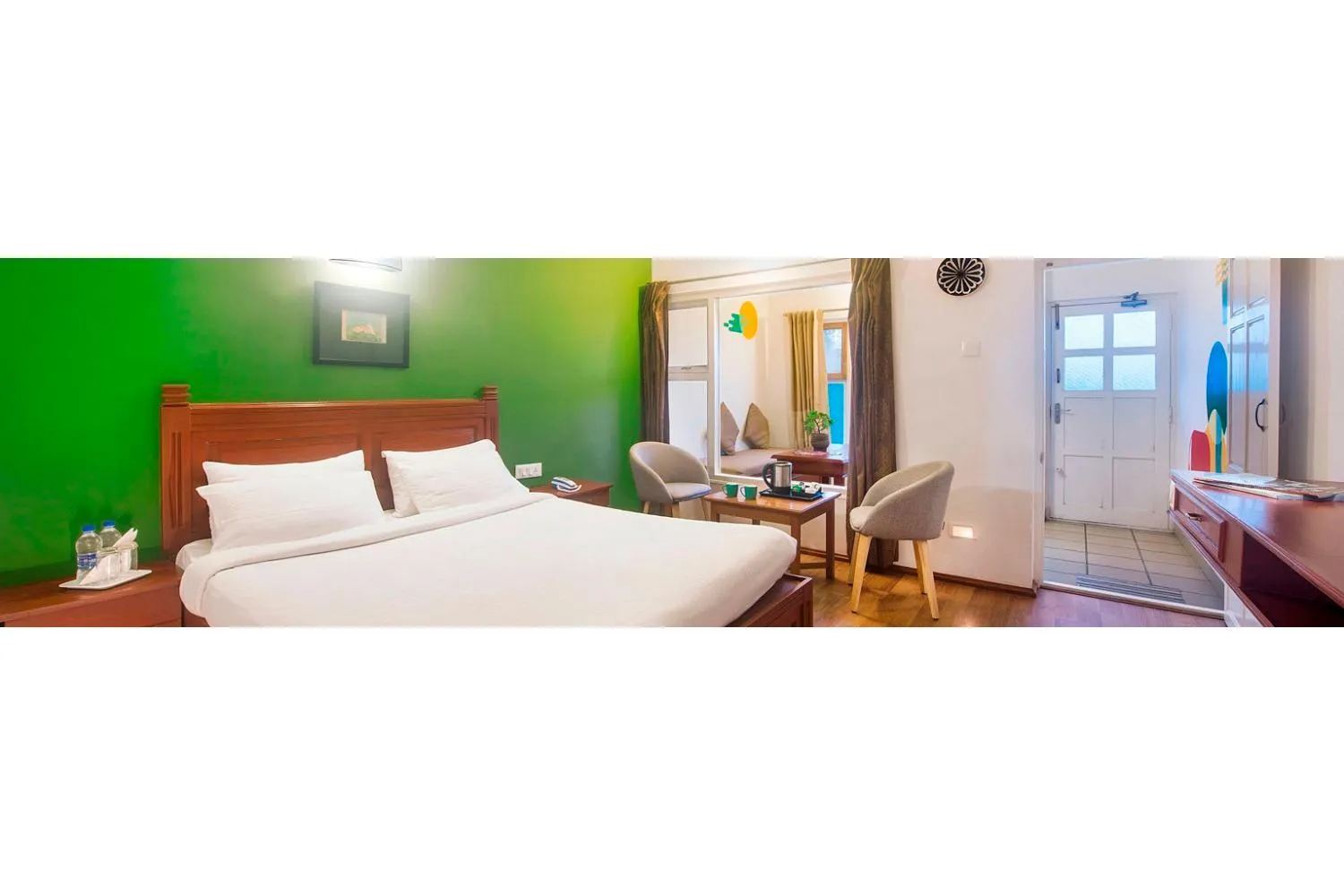 Bed in Villa Retreat - Boutique Hotel