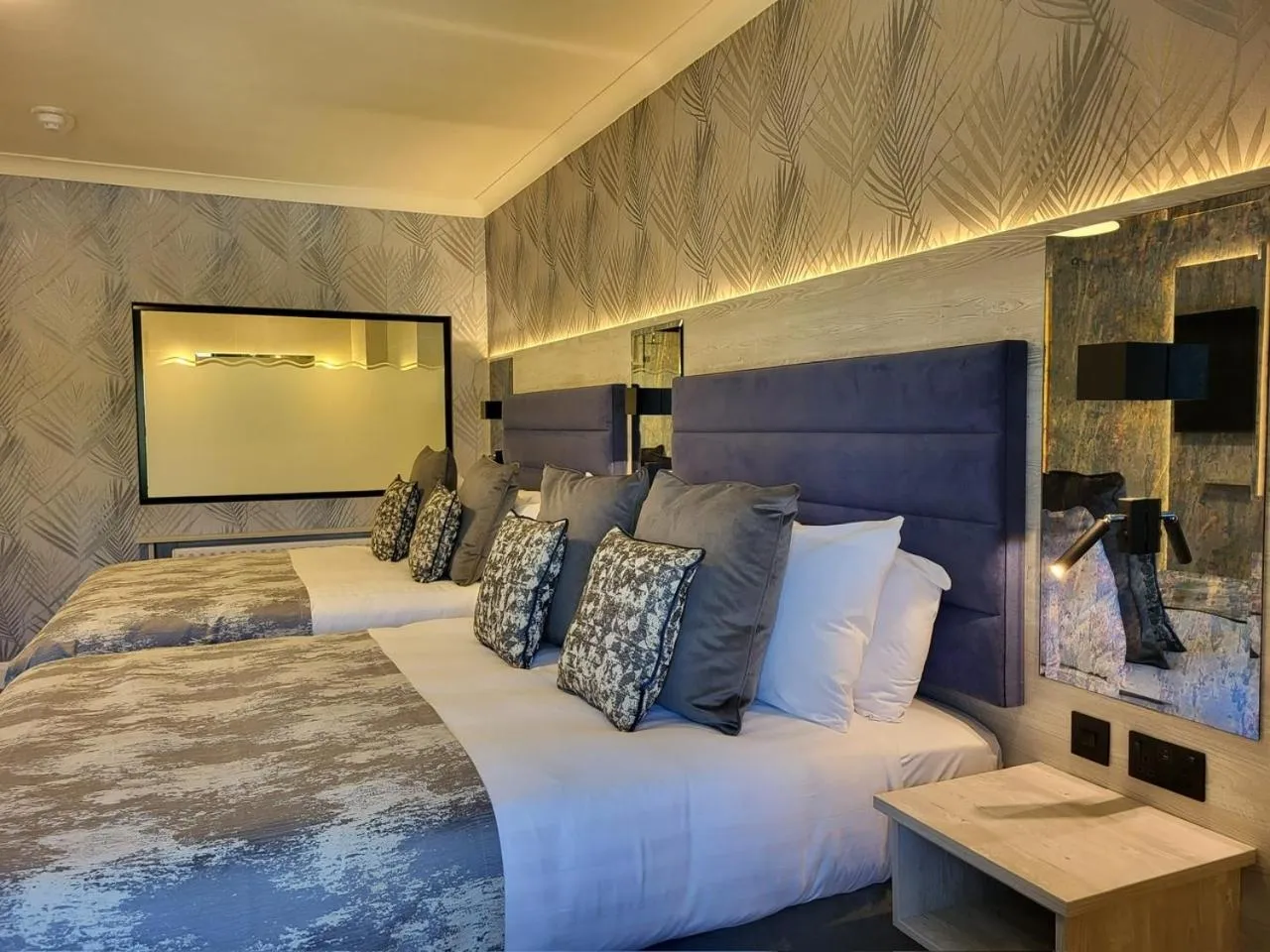 Bed in Mill Park Hotel