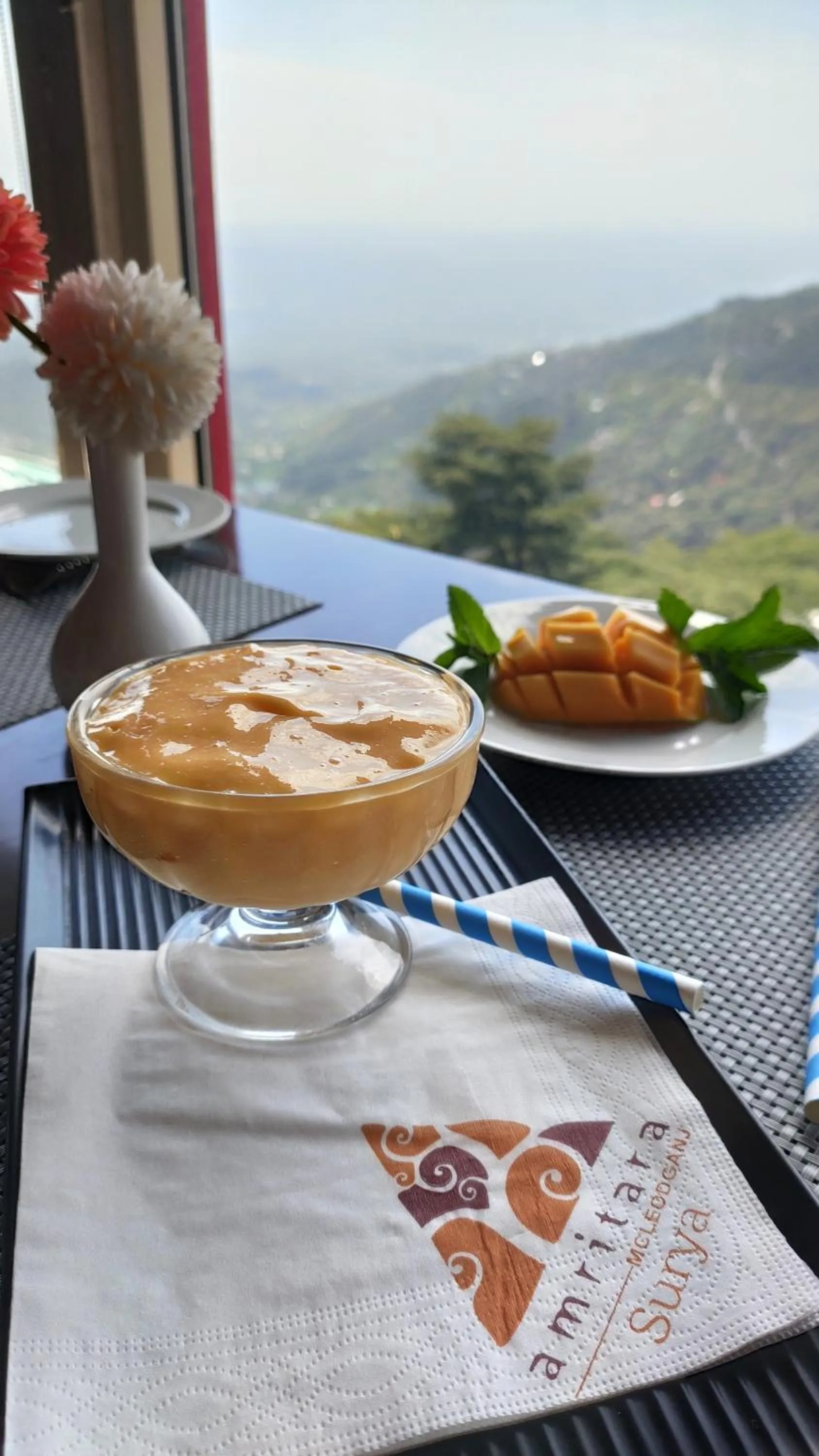 Amritara Aura Resort & Spa