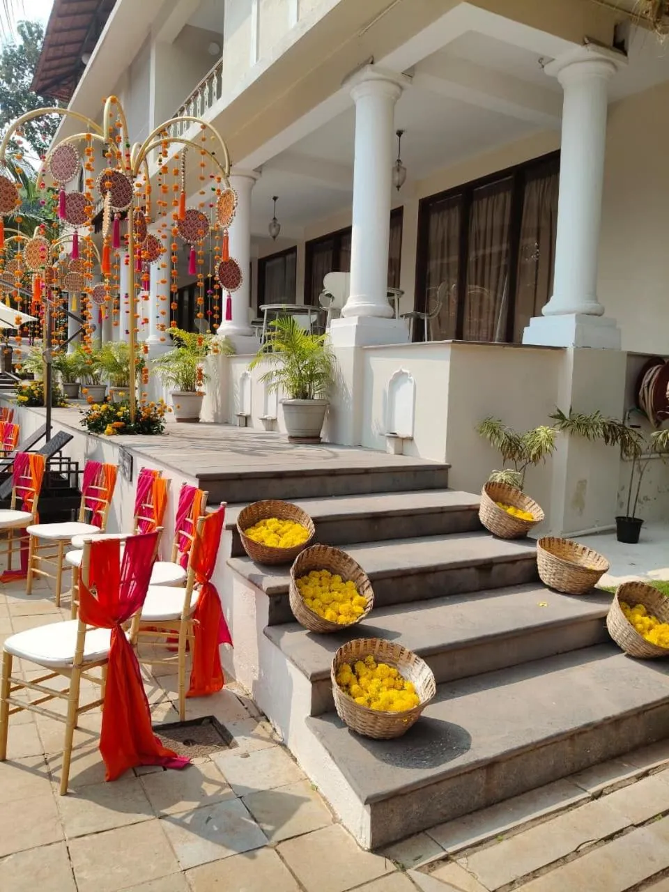 Amritara Aura Resort & Spa