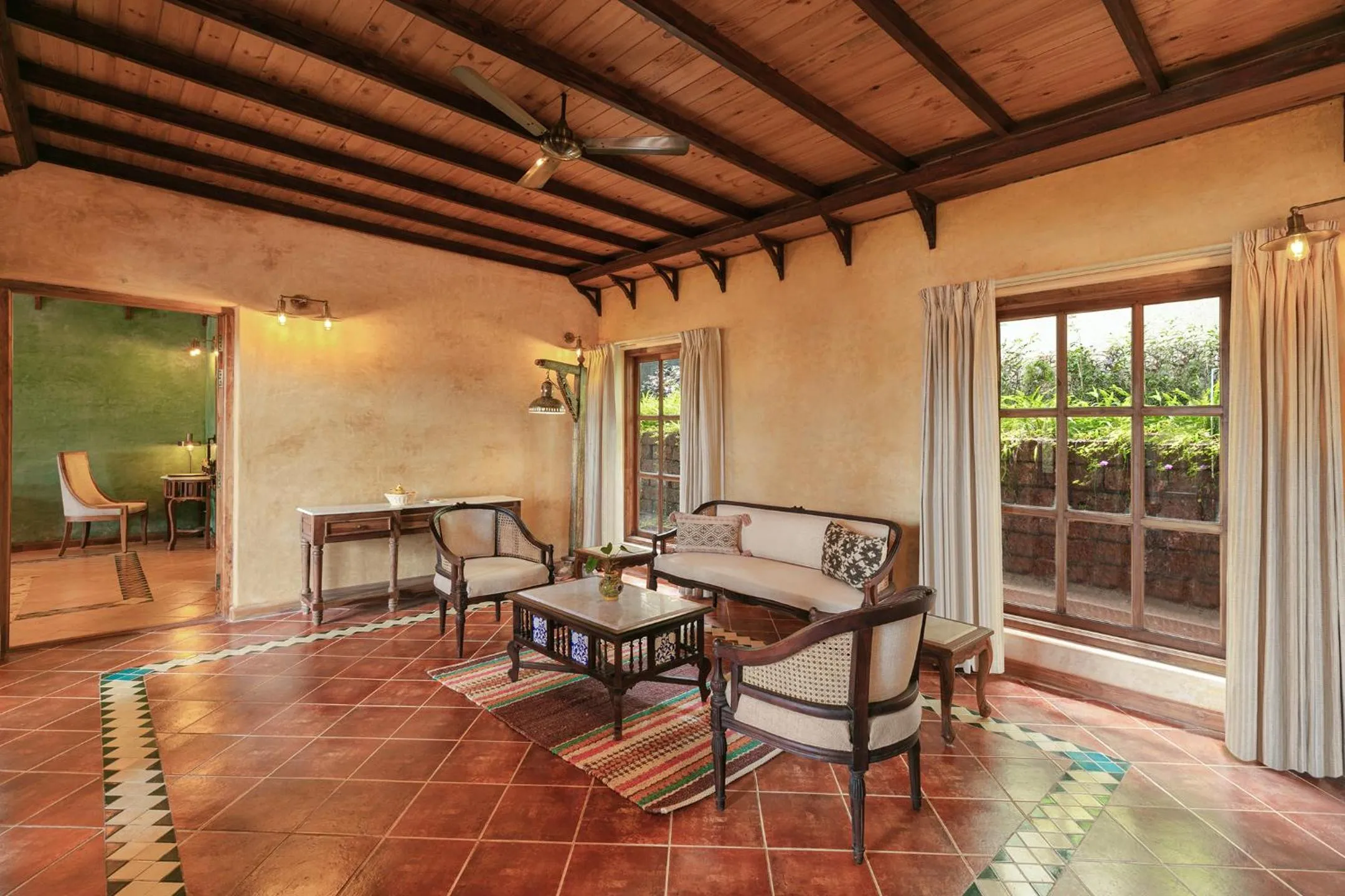Living room in Amritara Aura Resort & Spa