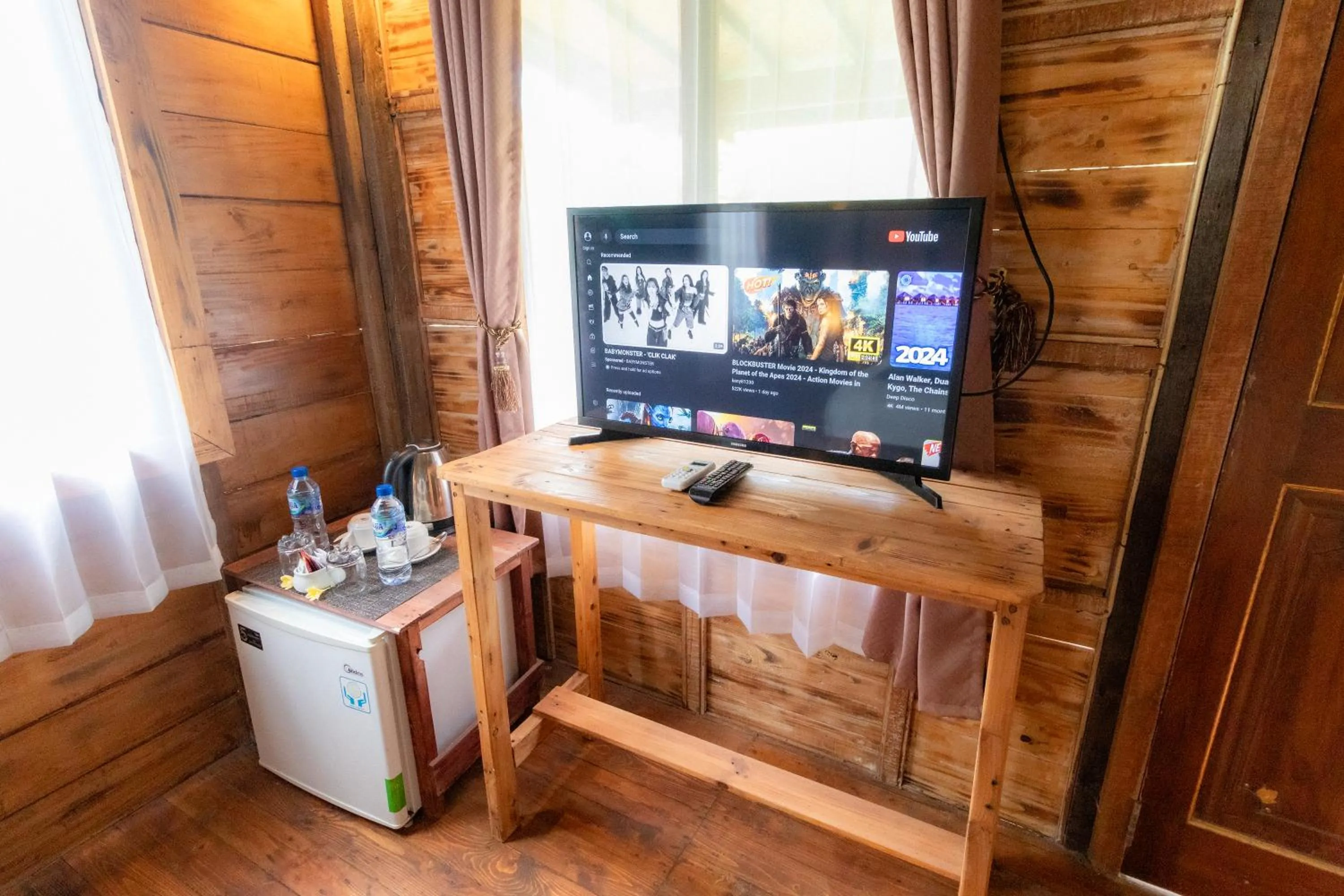 TV and multimedia in Doni House & Villas