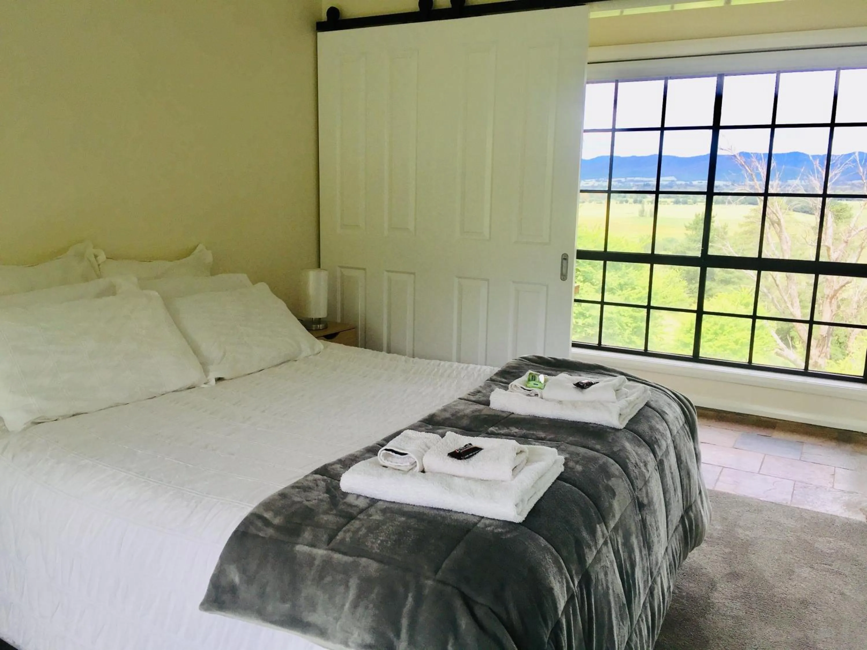 Spring, Bed in Rosewhite House