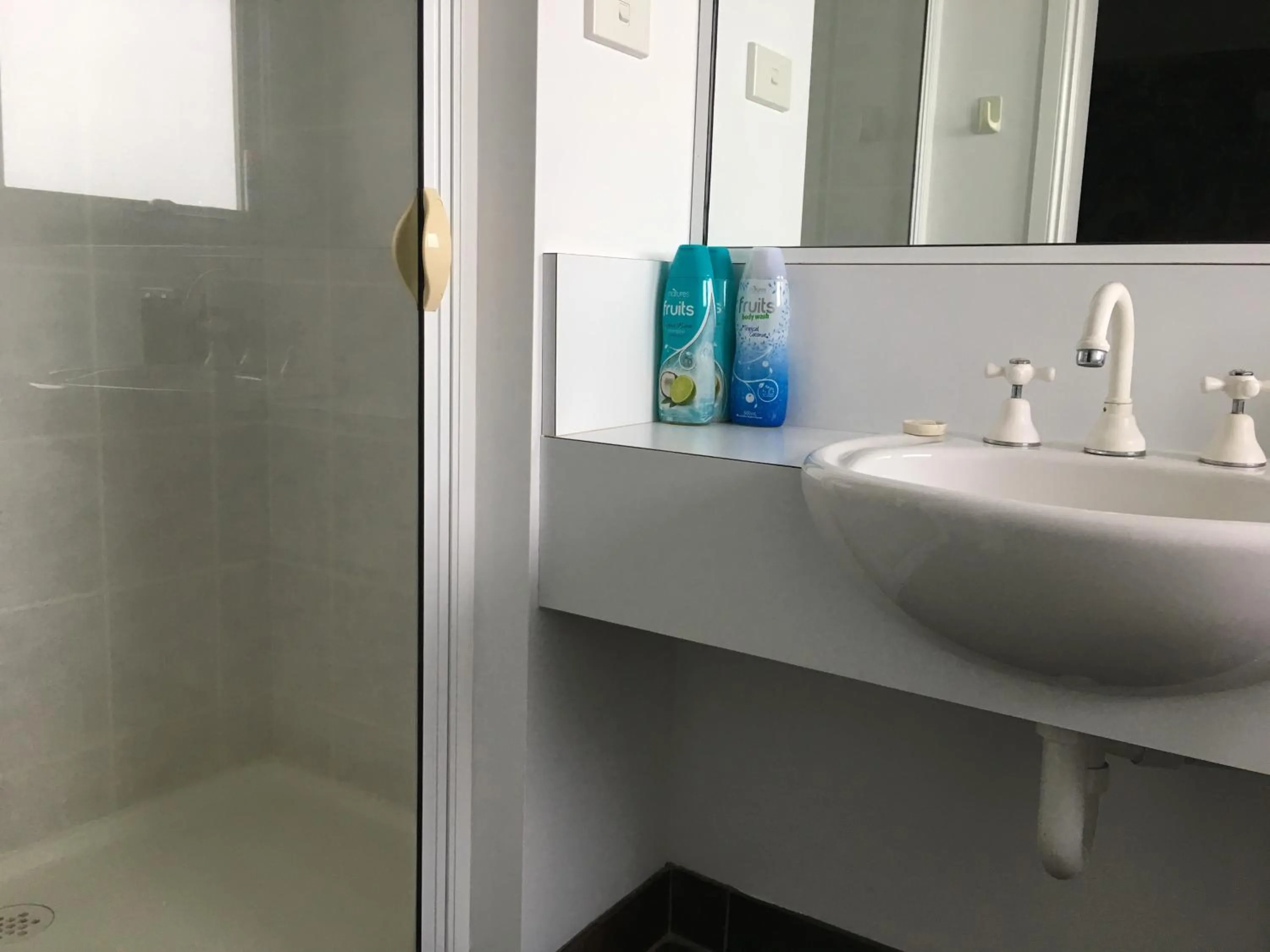 Shower in Rosewhite House