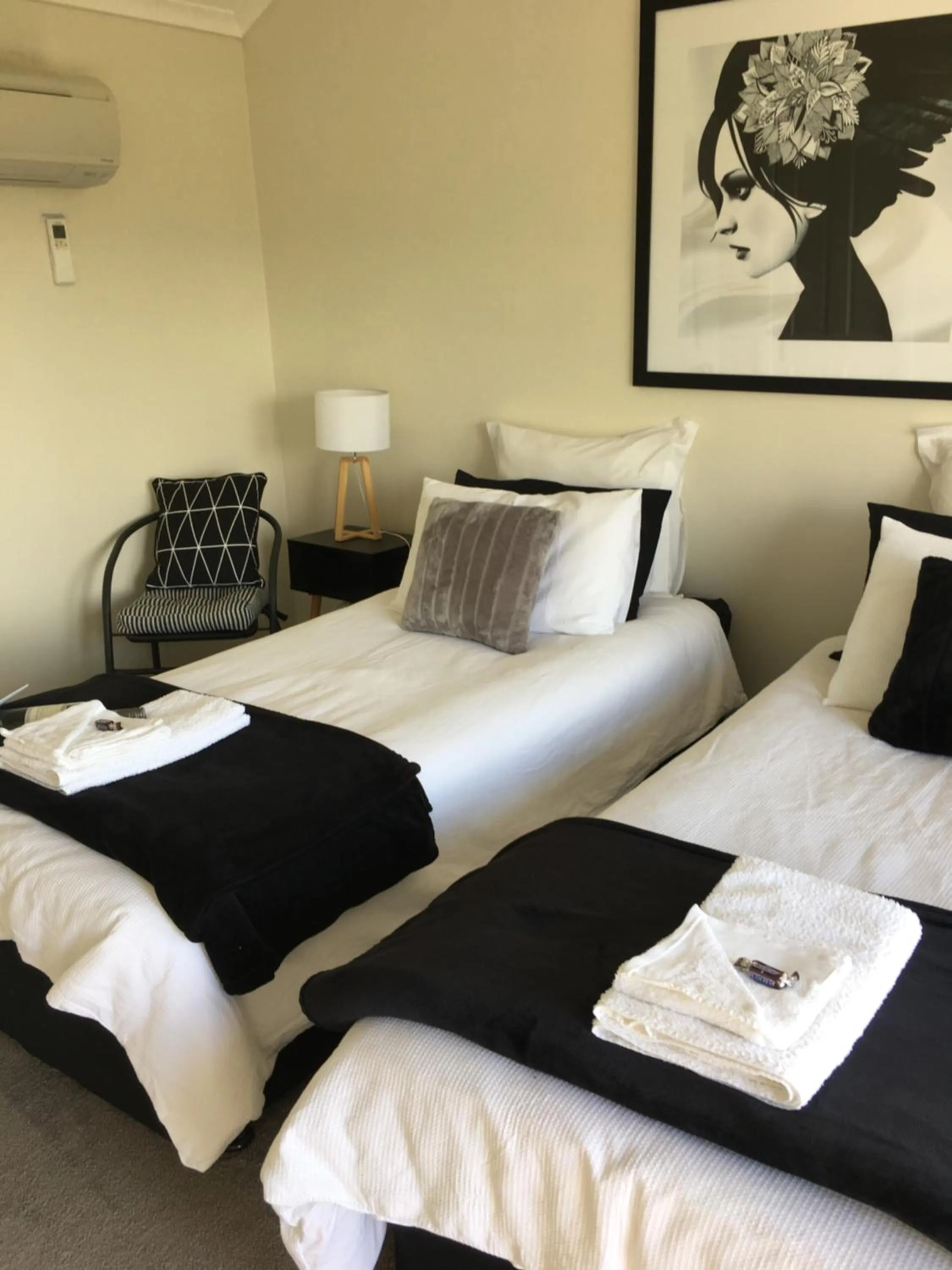 Day, Bed in Rosewhite House