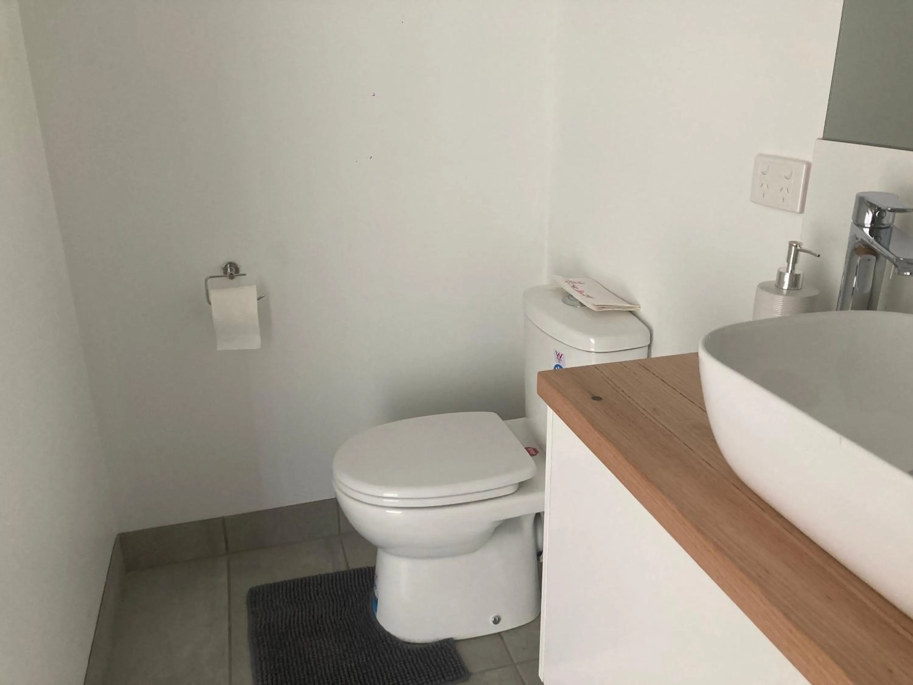 Toilet in Rosewhite House