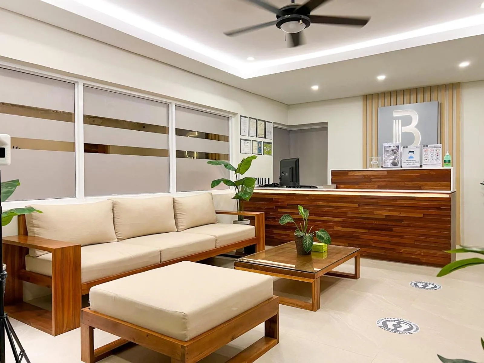 Lobby or reception in Bill Tourist Inn