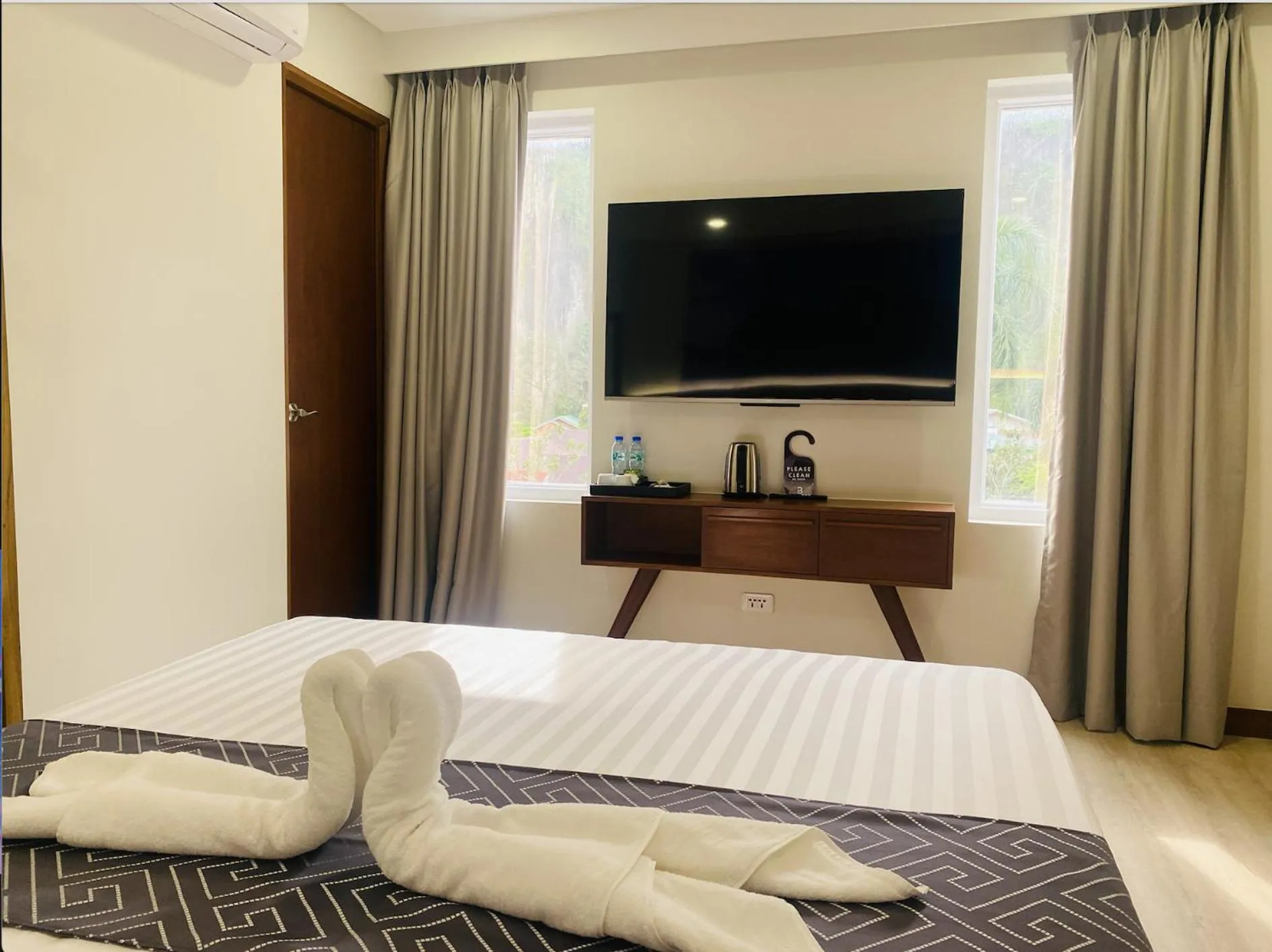 Bed in Bill Tourist Inn