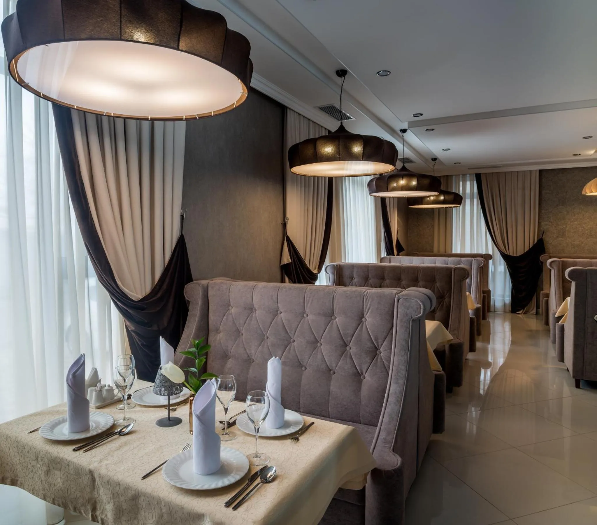 Restaurant/places to eat in Aster Hotel Group