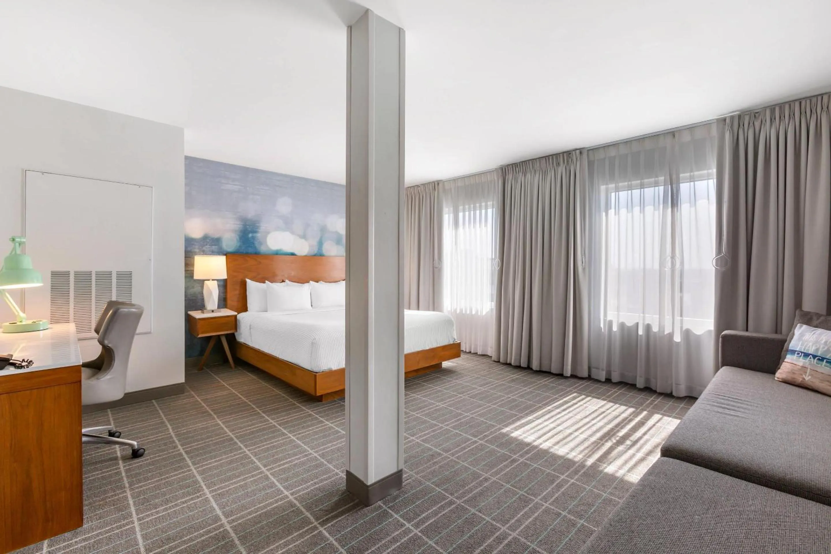 Bedroom, Bed in Cambria Hotel LAX