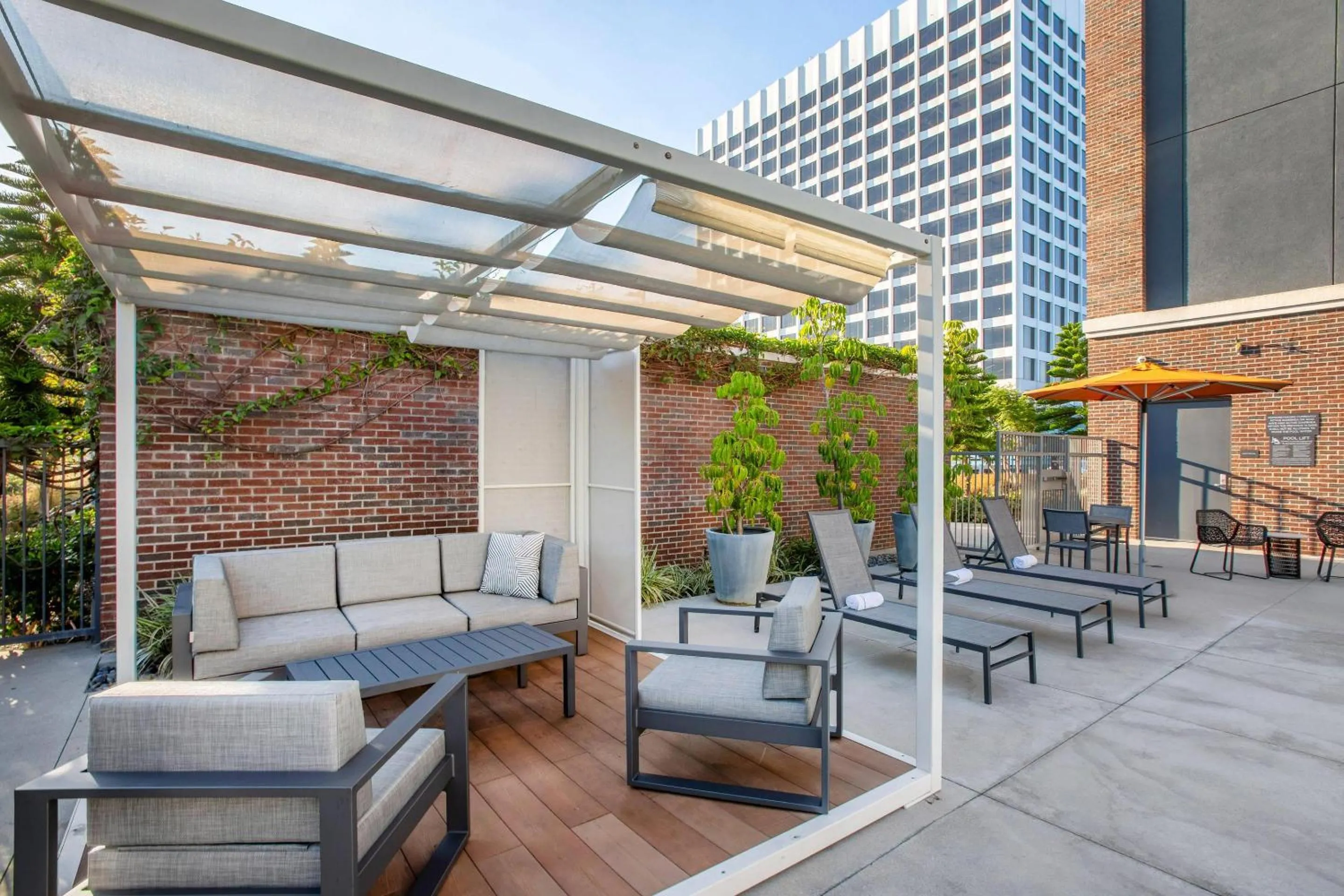 Swimming pool in Cambria Hotel LAX