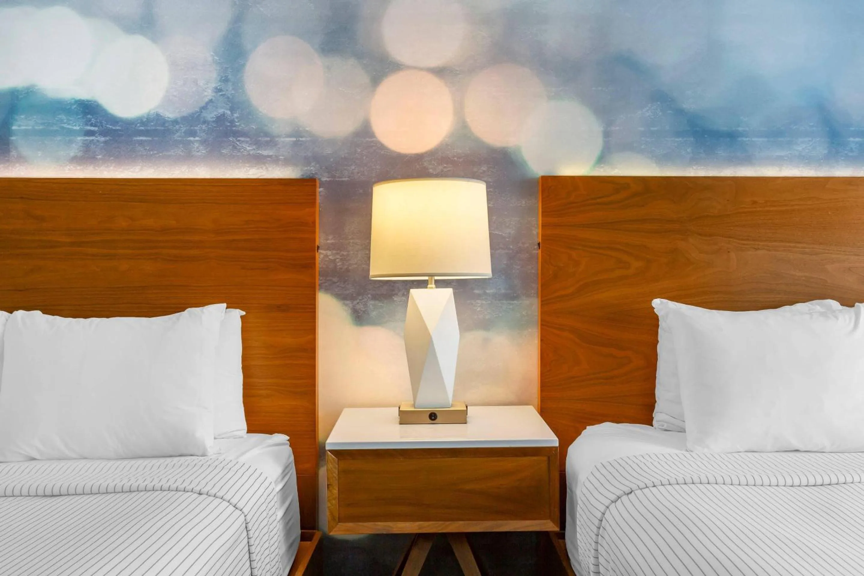 Bedroom in Cambria Hotel LAX