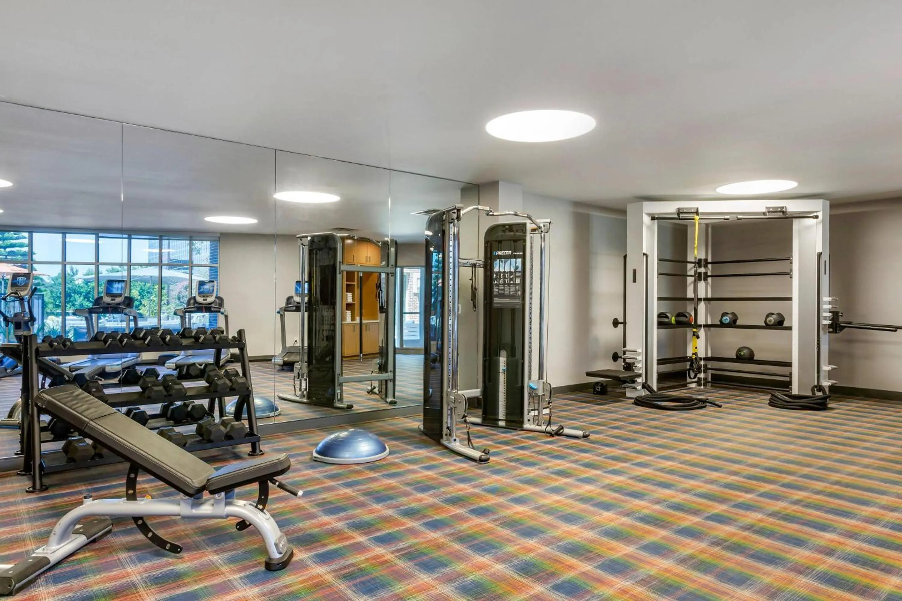Fitness centre/facilities in Cambria Hotel LAX