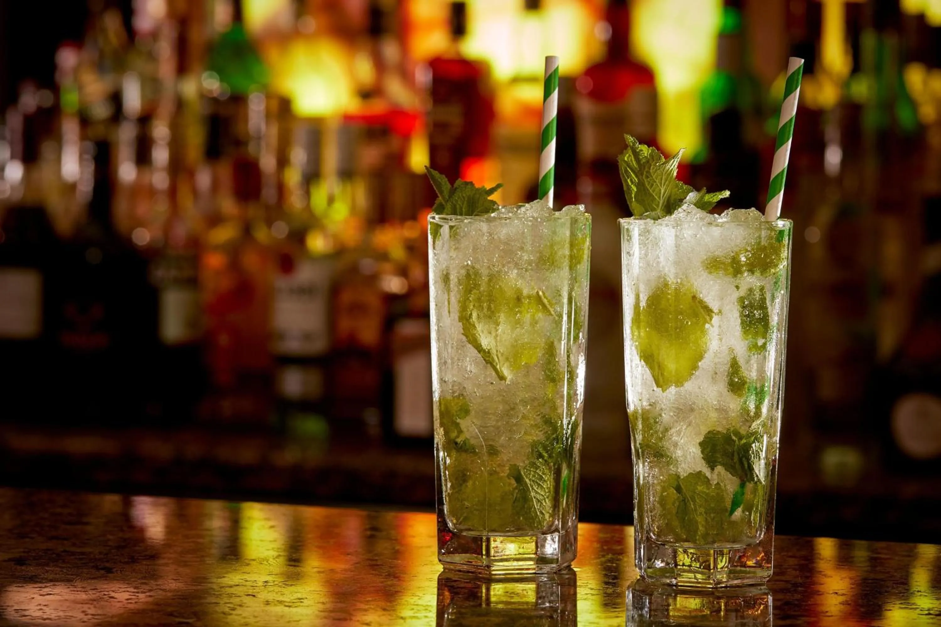 Lounge or bar in The College Green Dublin Hotel, Autograph Collection