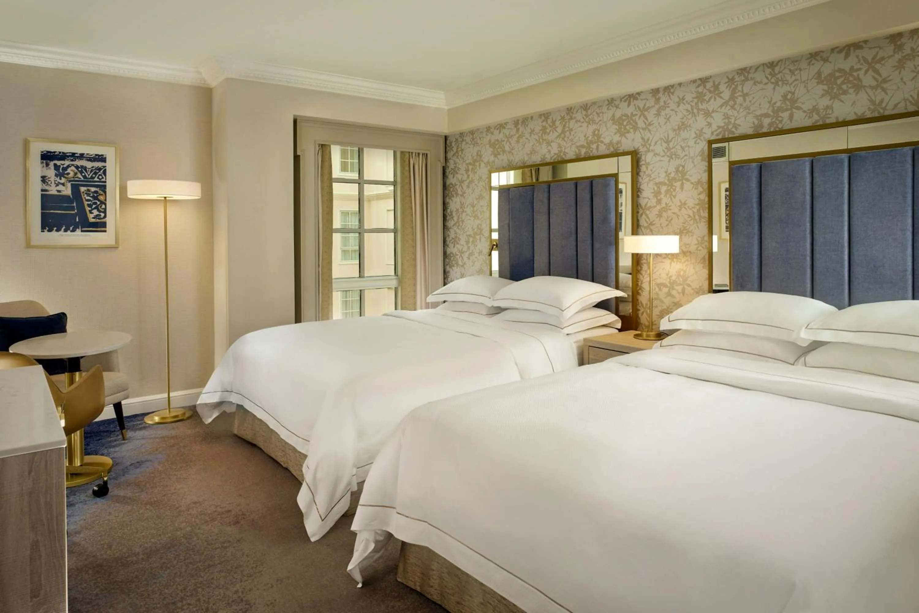 Photo of the whole room, Bed in The College Green Dublin Hotel, Autograph Collection