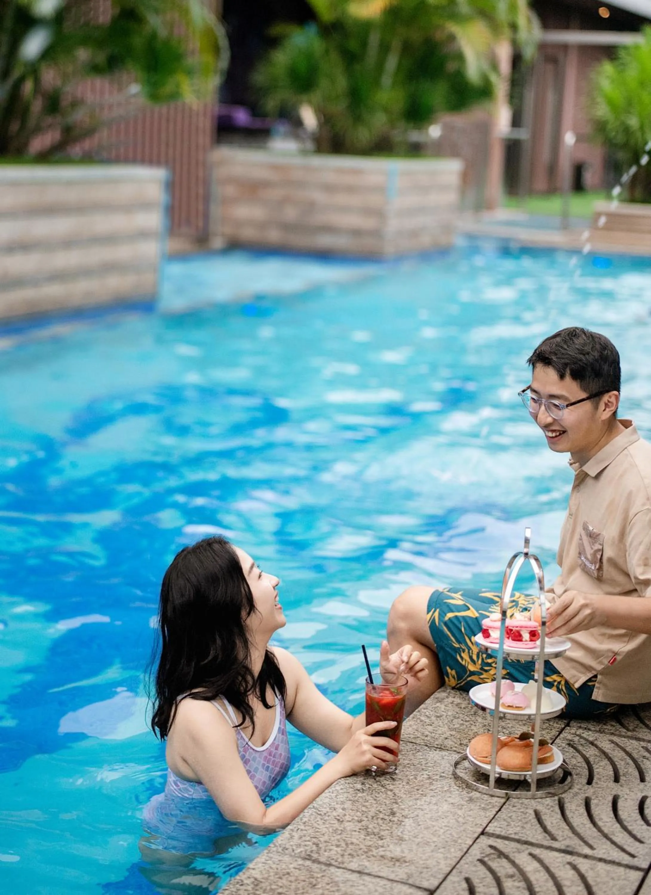 Pool view in Hard Rock Hotel Shenzhen