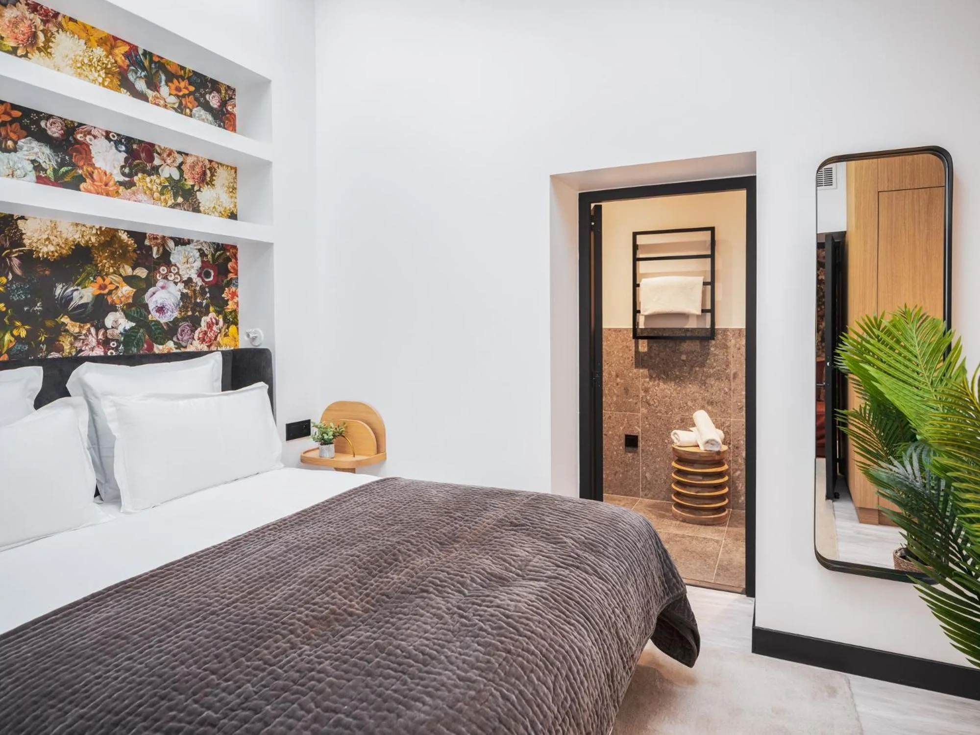 Bedroom, Bed in Maisons du Monde Hôtel & Suites - Marseille Vieux Port