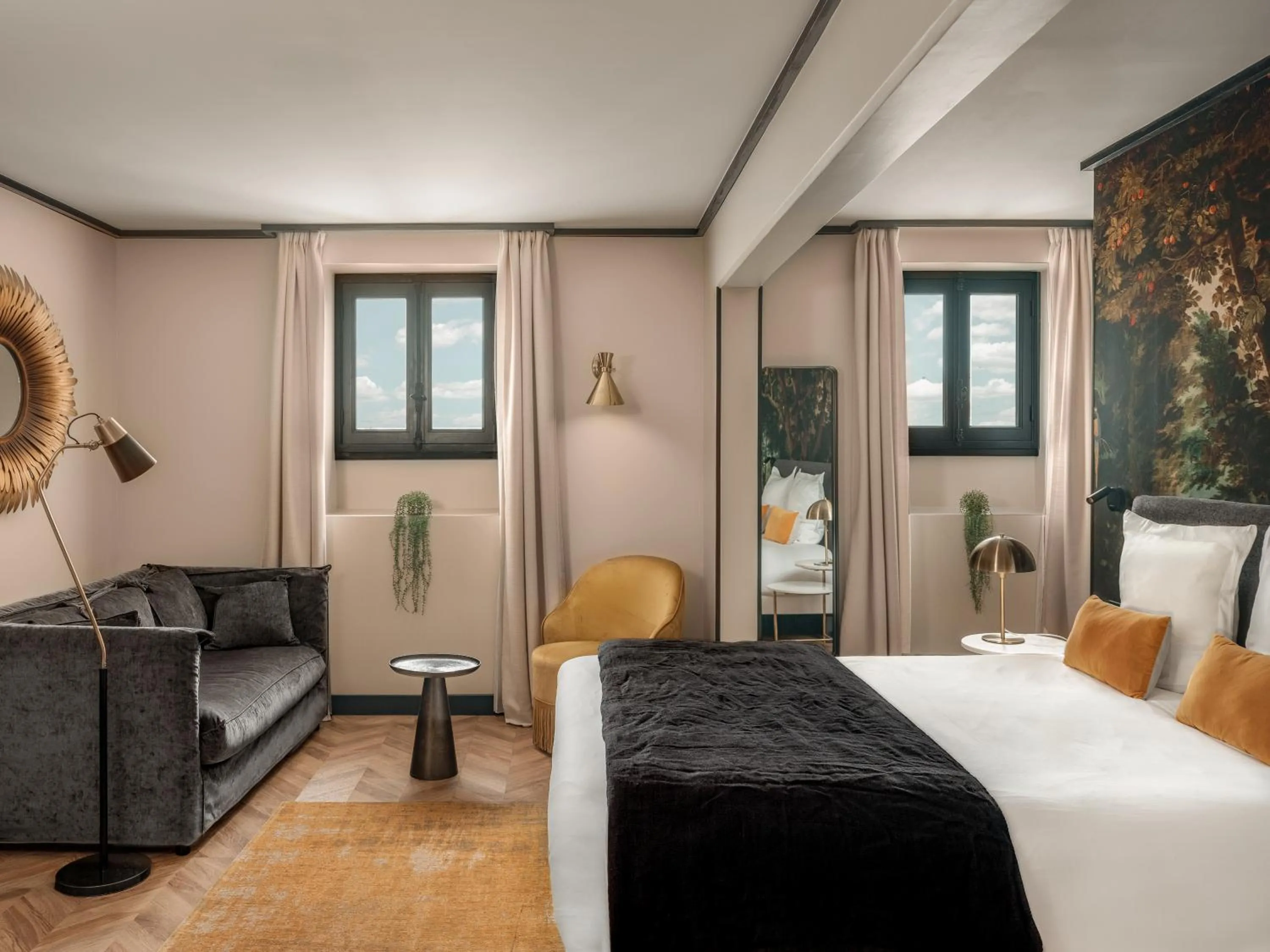 Photo of the whole room, Bed in Maisons du Monde Hôtel & Suites - Marseille Vieux Port