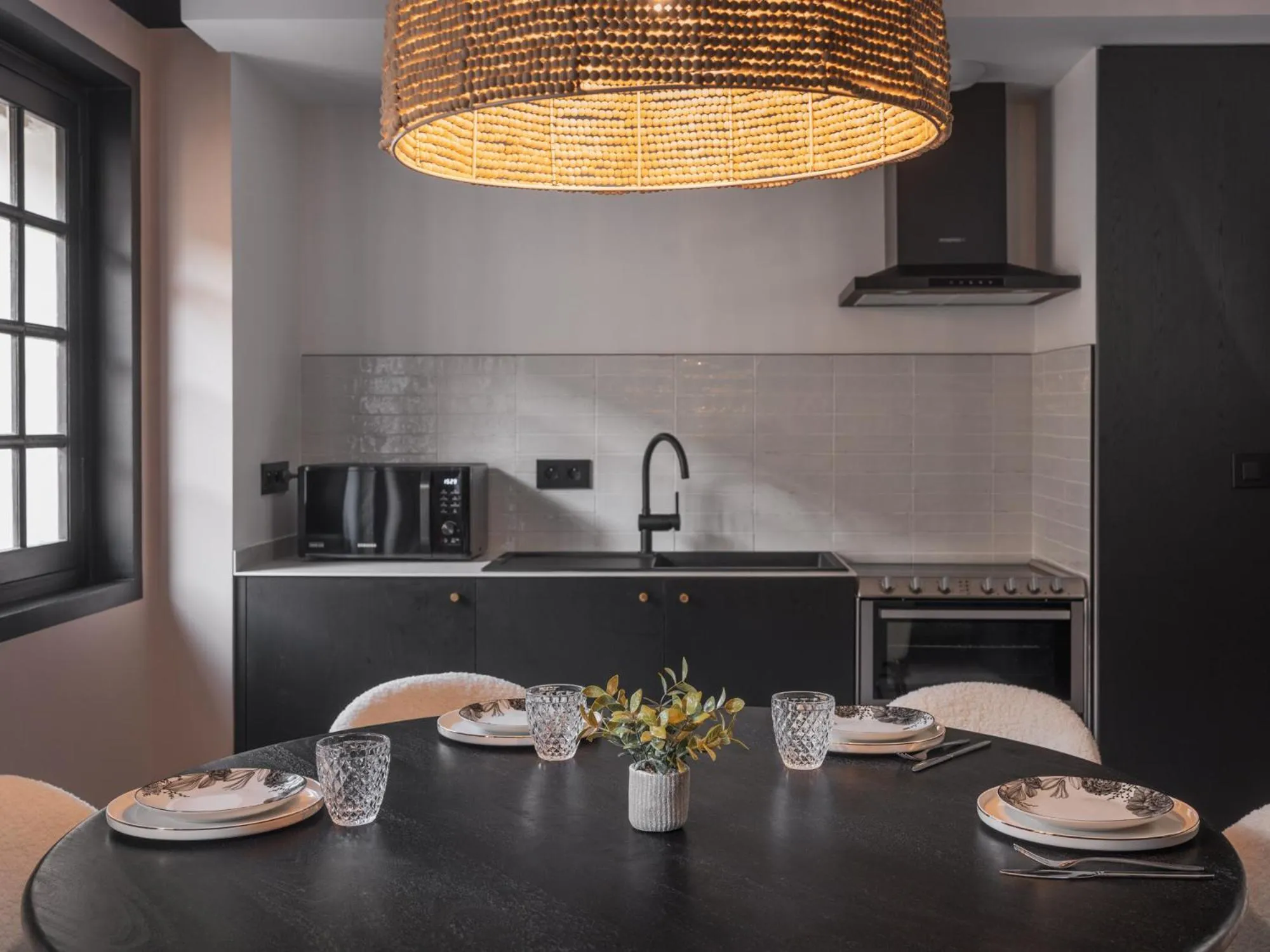 kitchen in Maisons du Monde Hôtel & Suites - Marseille Vieux Port