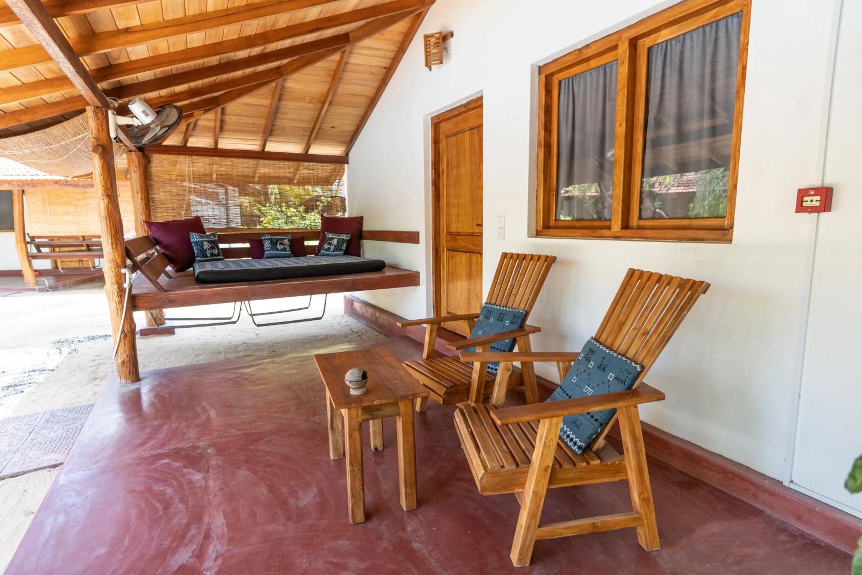 Patio in Babar Point