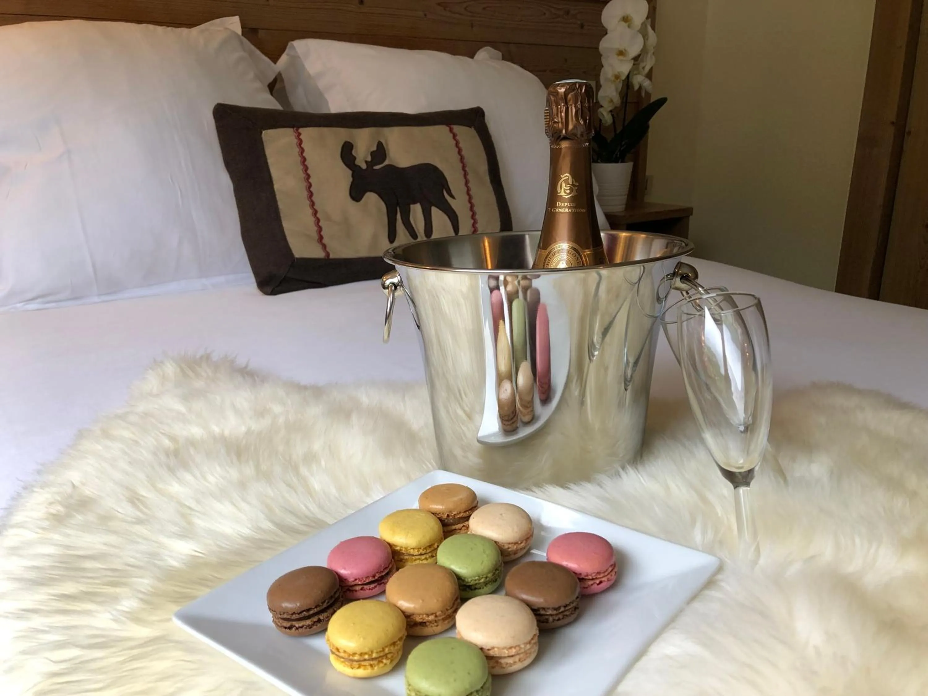 Bed in Hôtel Restaurant La Tourmaline