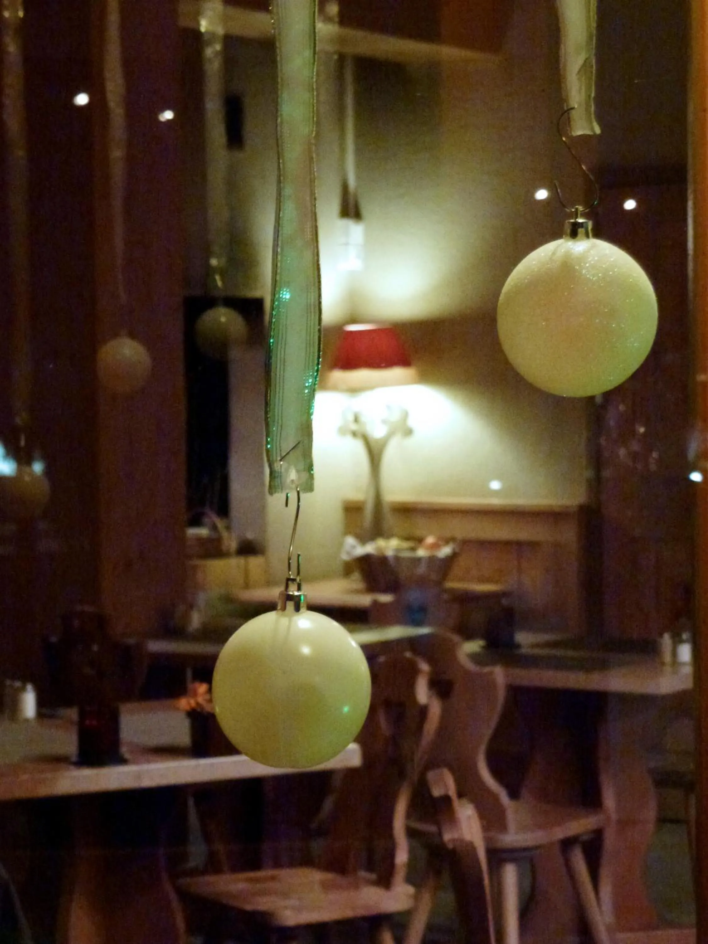 Decorative detail in Hôtel Restaurant La Tourmaline