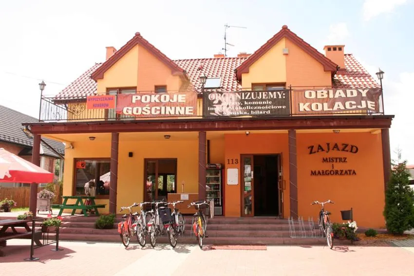 Facade/entrance in Zajazd Mistrz i Malgorzata