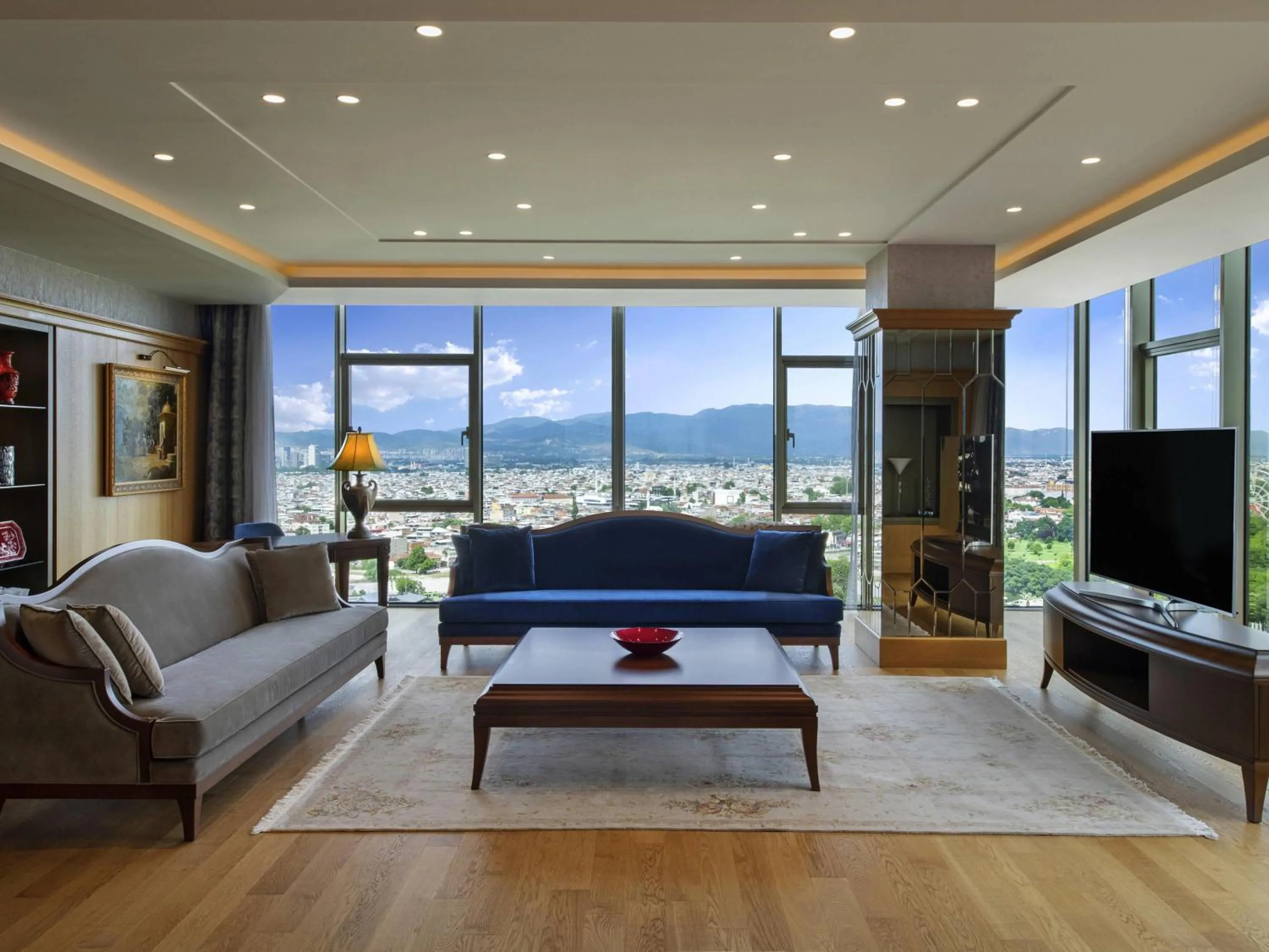 Bedroom in Mövenpick Hotel & Thermal Spa Bursa