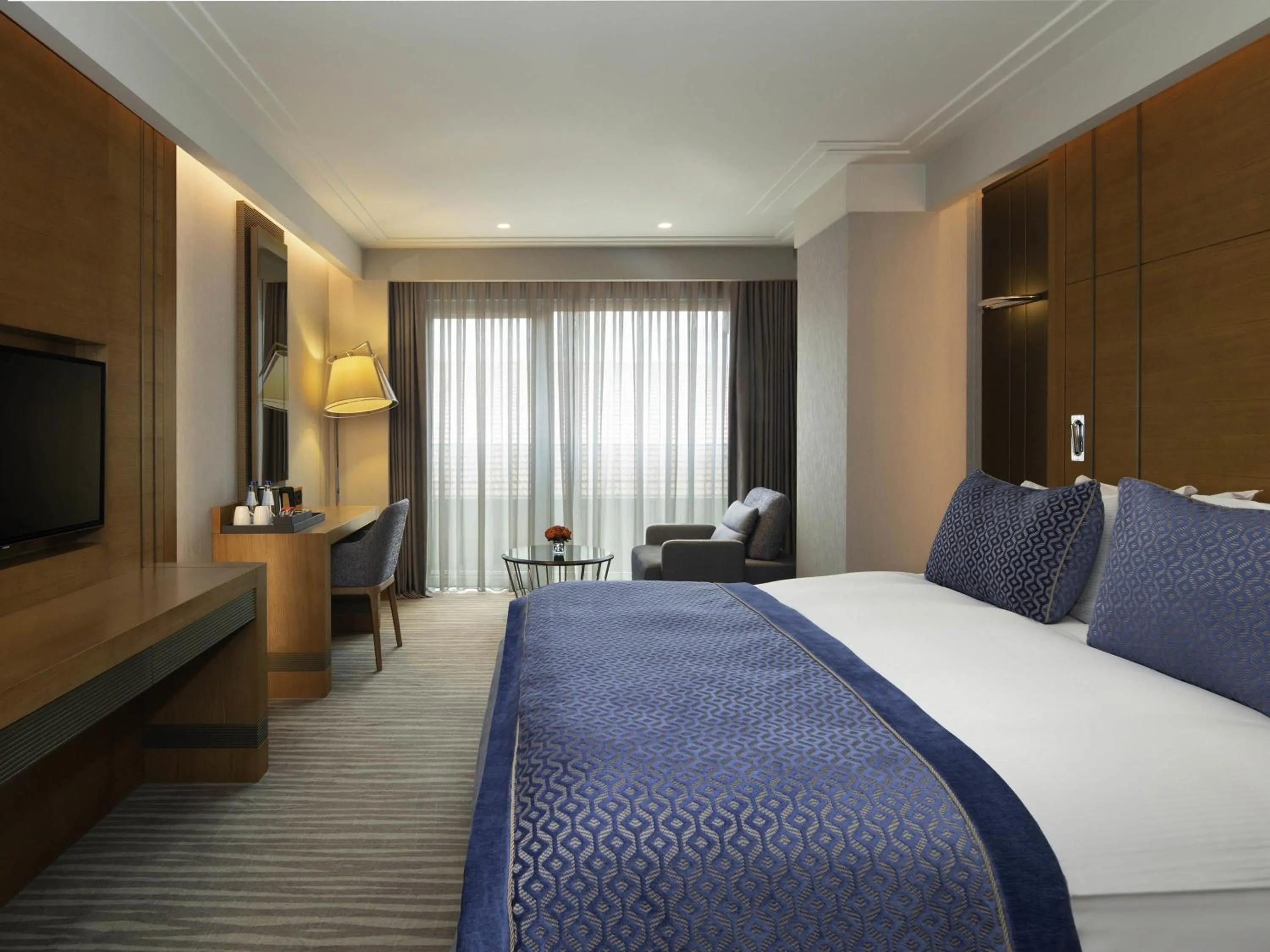 Bedroom, Bed in Mövenpick Hotel & Thermal Spa Bursa