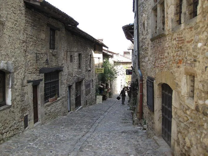 Landmark view in Le Panorama