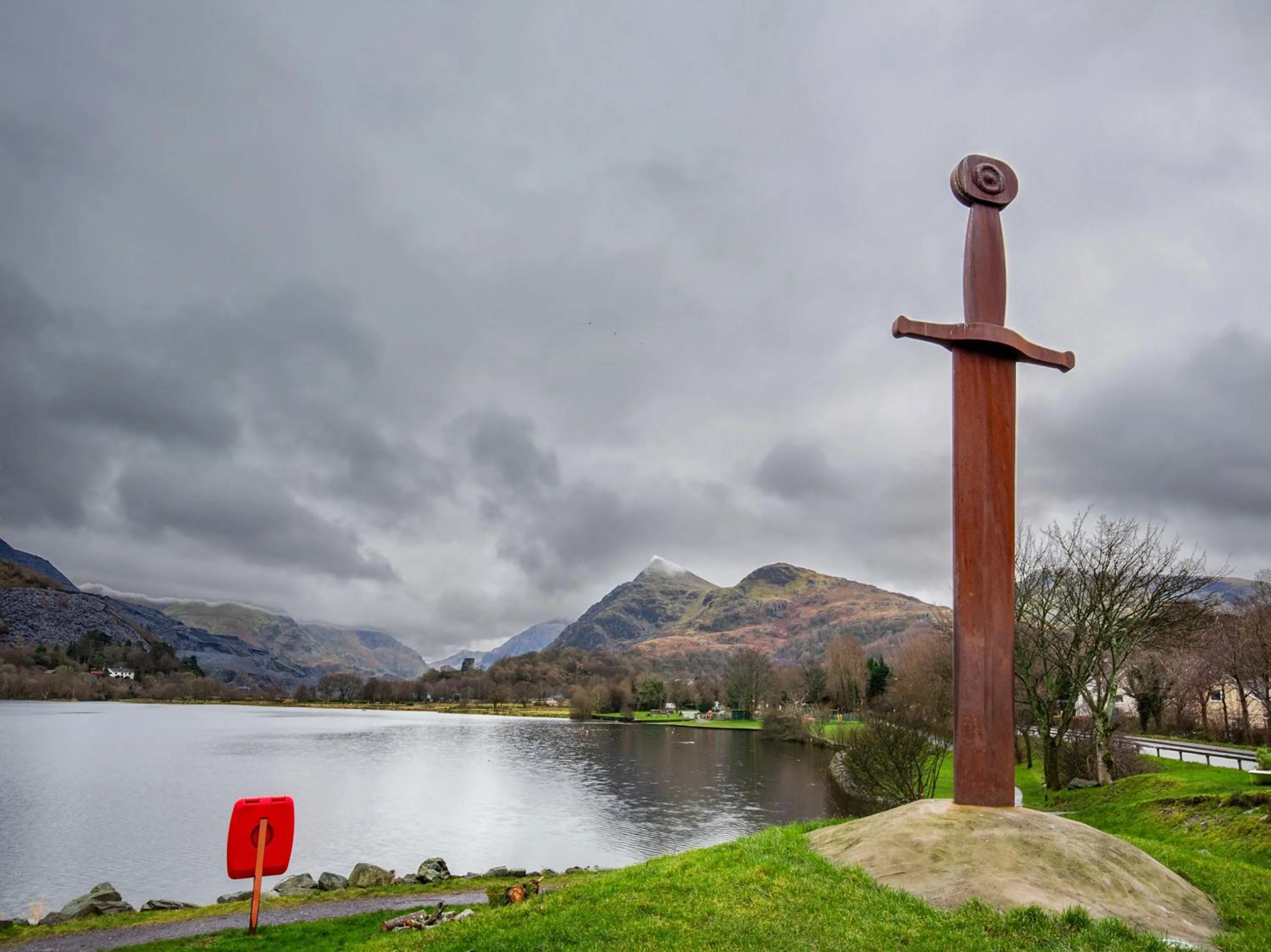 Nearby landmark in Padarn Hotel