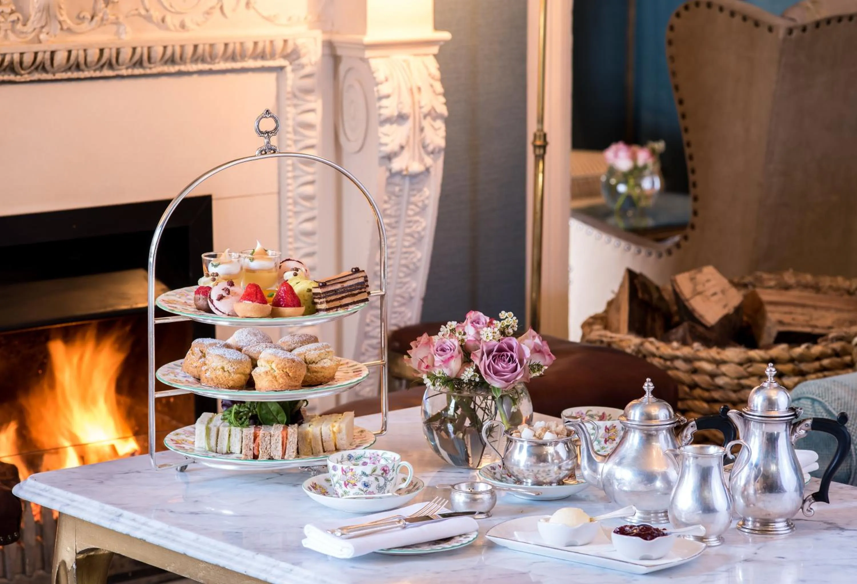 Restaurant/places to eat in Summer Lodge Country House Hotel