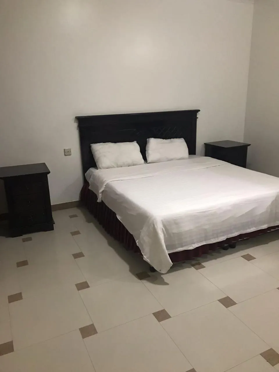 Bed in Al Makan Al Mosafer 116 Hotel by Al Azmy