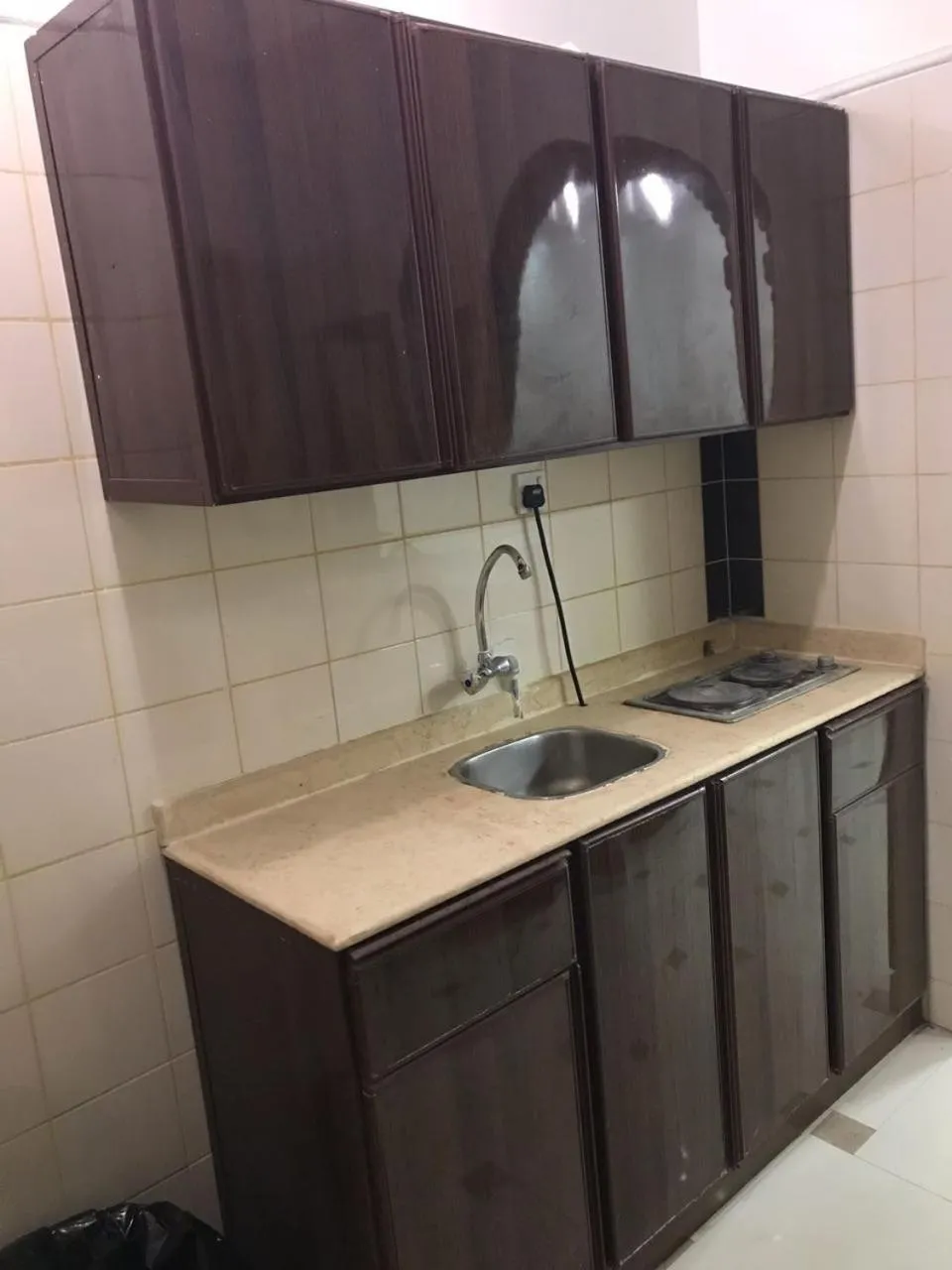 Kitchen or kitchenette in Al Makan Al Mosafer 116 Hotel by Al Azmy