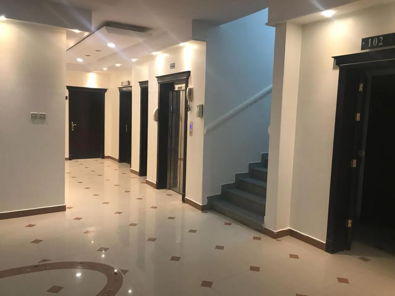 Al Makan Al Mosafer 116 Hotel by Al Azmy