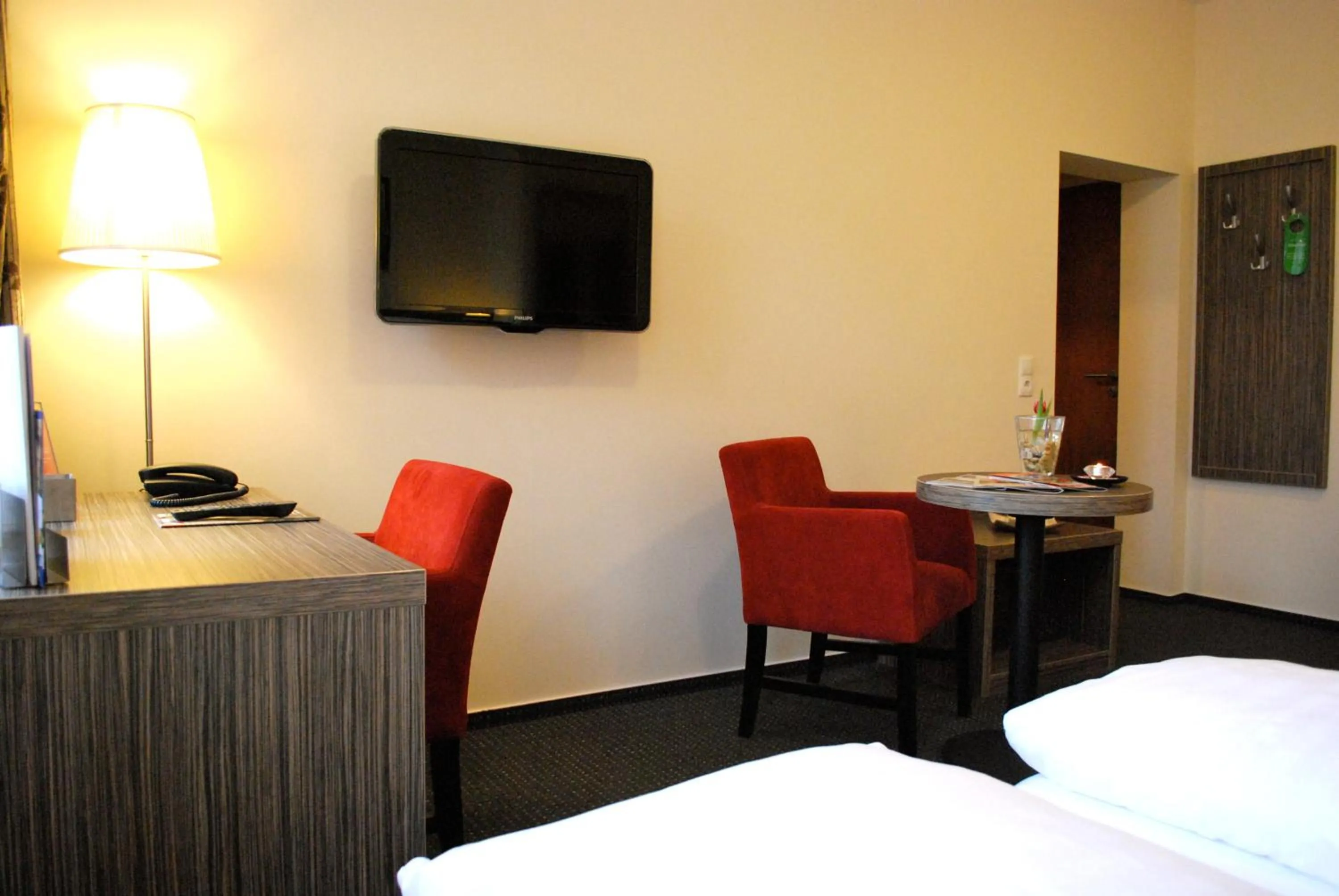 TV and multimedia, Bed in Hotel Dietrichsdorfer Hof