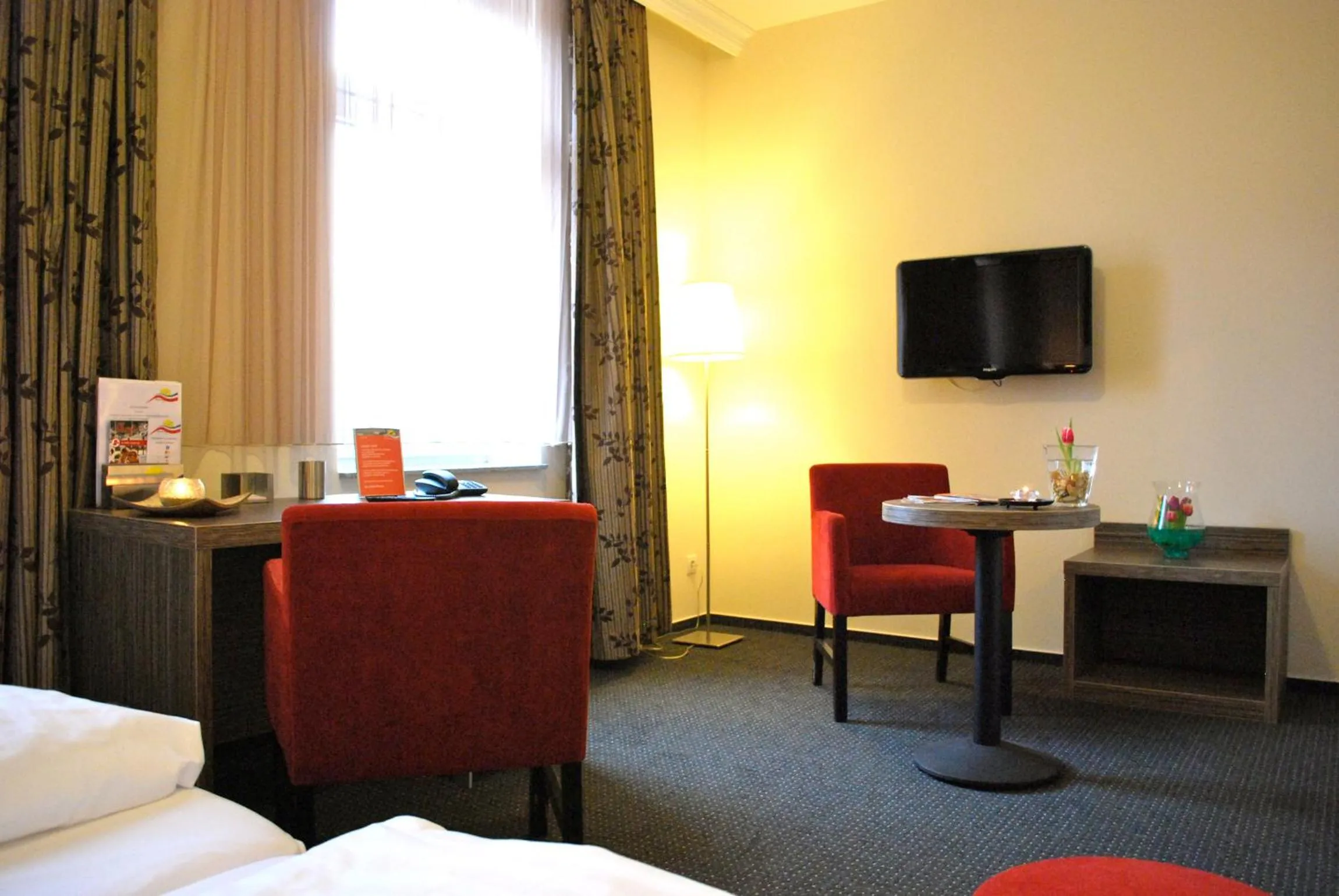 TV and multimedia, Bed in Hotel Dietrichsdorfer Hof