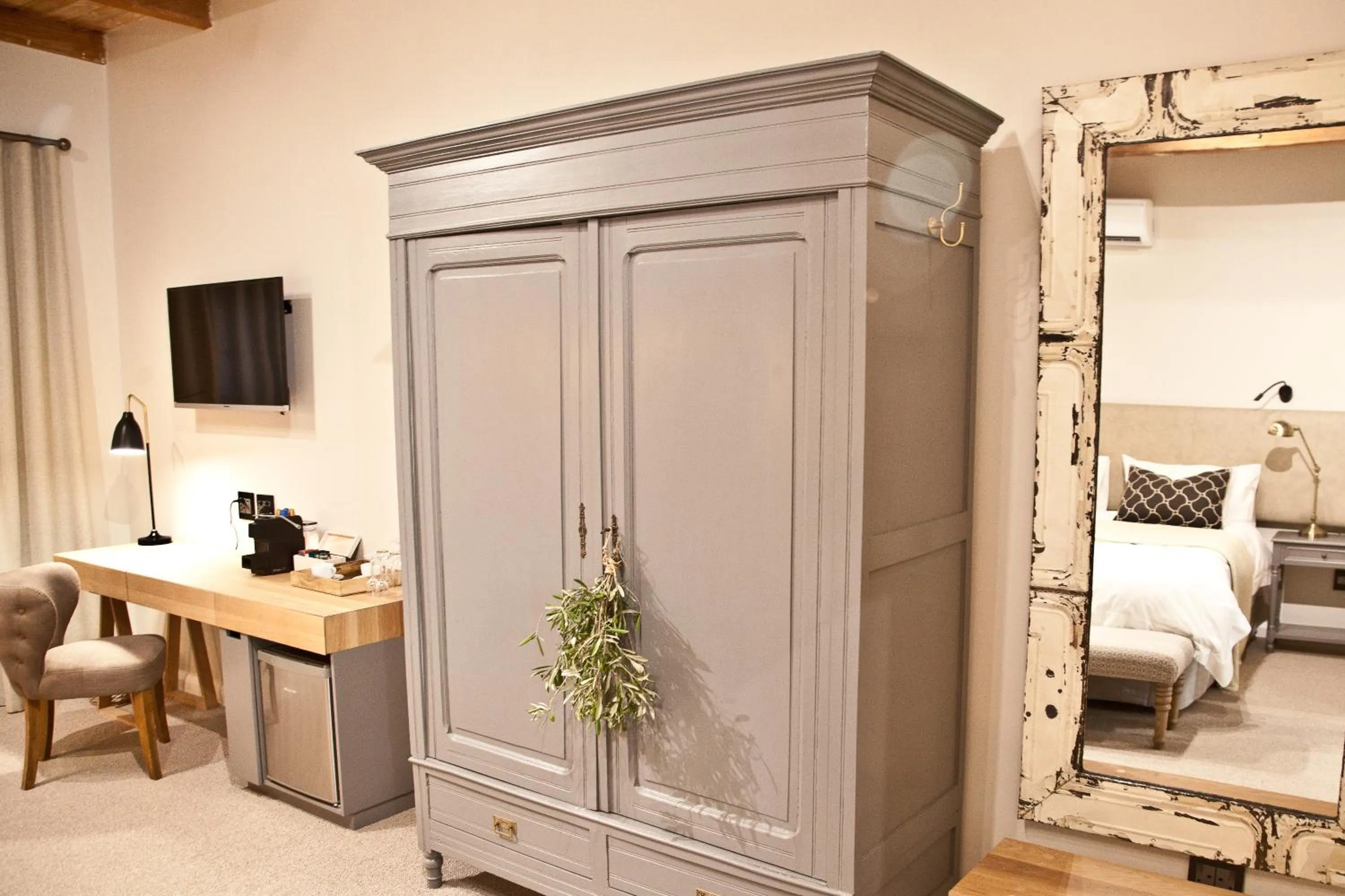 Decorative detail, Bed in d'Olyfboom Guest House B & B