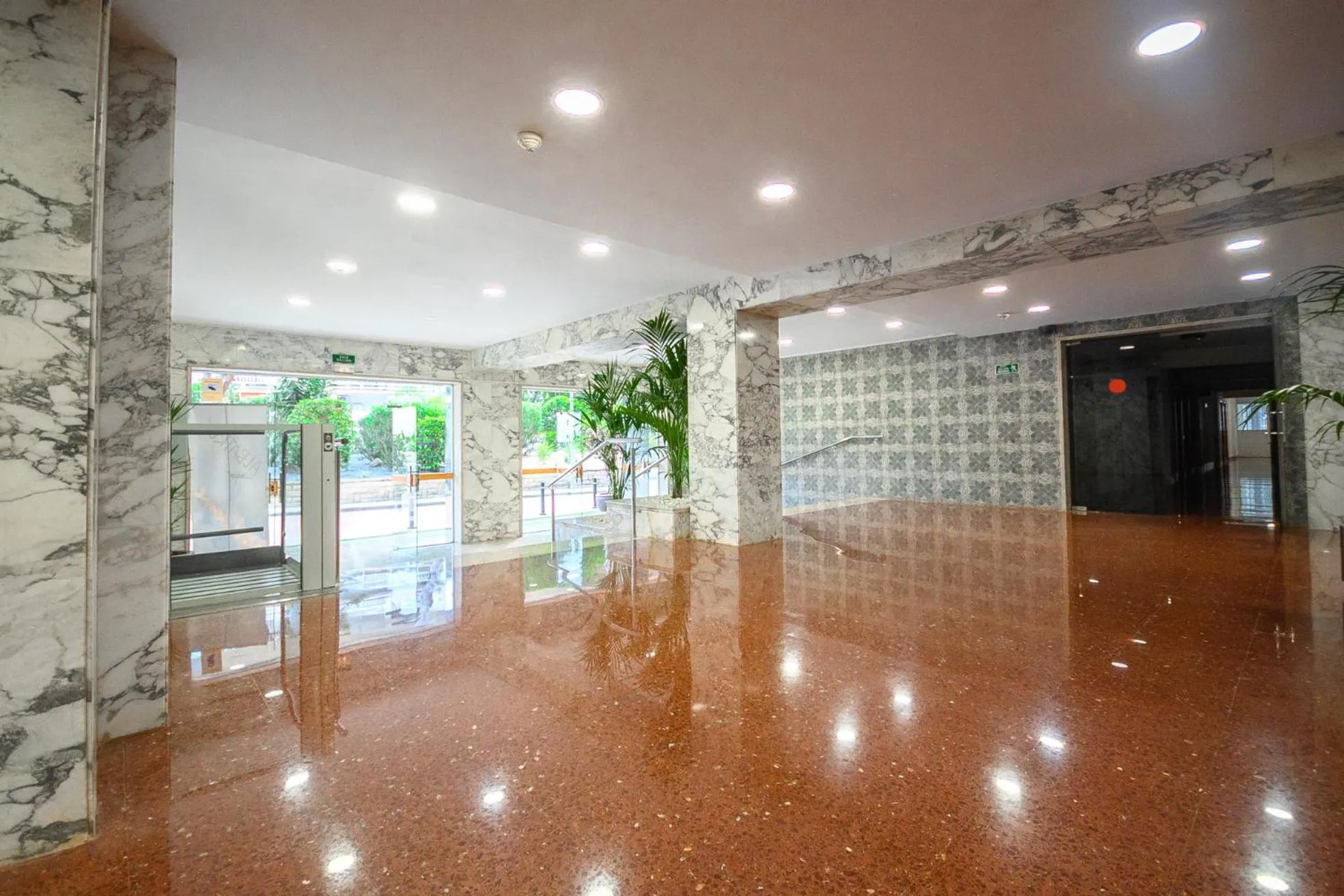 Property building in Albatros Family