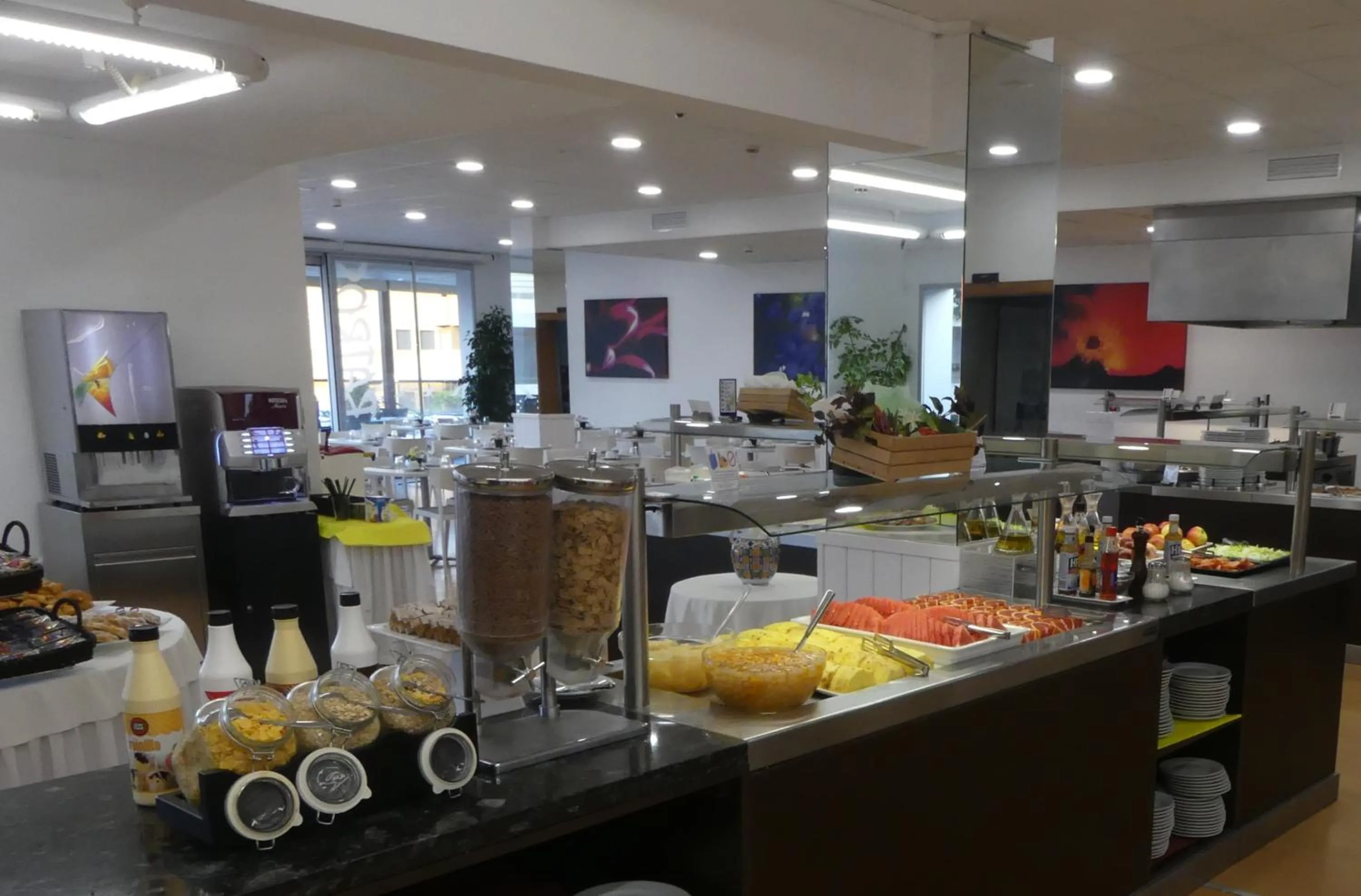 Breakfast in Albatros Family