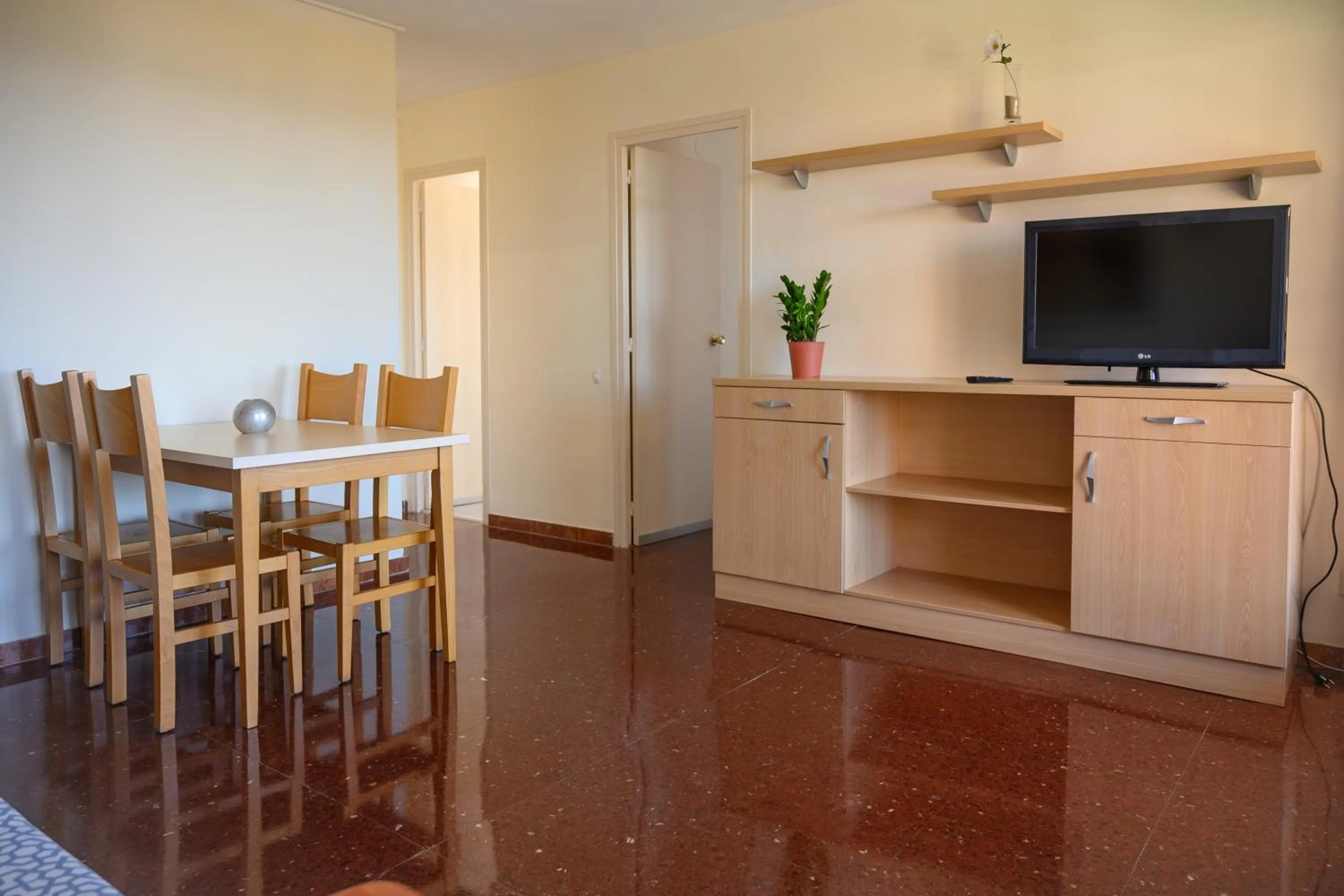 Dining area in Albatros Family